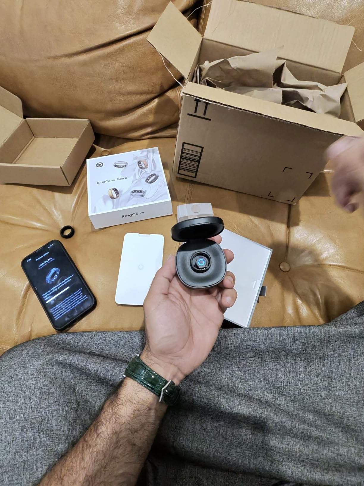 RingConn Gen 3 Smart Ring - Vascular Trends (Size 10, Royal Gold) | No App Subscription, Vibration Alerts, Sleep, Fitness & Heart Rate, 14-Day Battery Life, Size Before You Buy customer photo 2