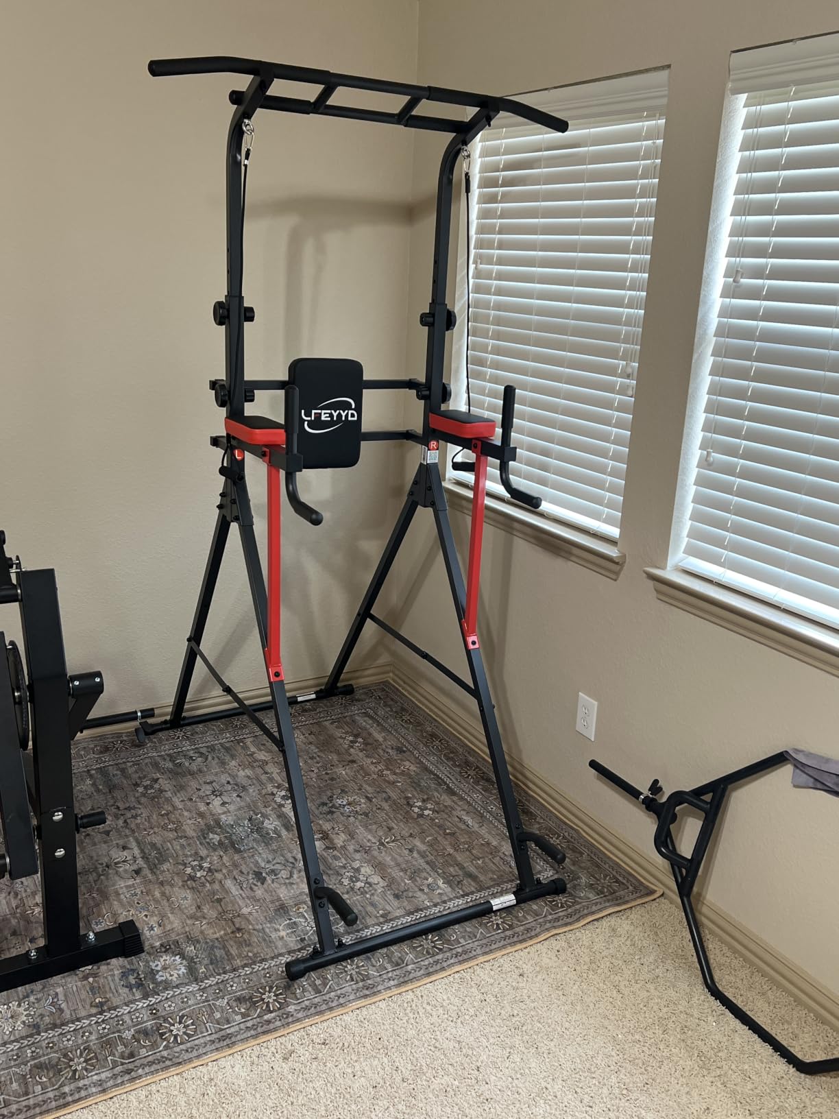 Power Tower Pull Up Bar Free Standing, Home Gym Strength Training Equipment | Dip Station, 13-Height Adjustment Supports Pull Ups, Knee Raises, Push Ups, Full-Body Strength Training, 450LBS Capacity customer photo 2