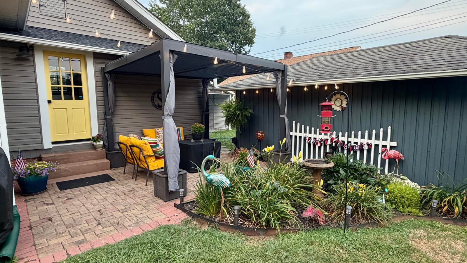 Aoxun Louvered Pergola 12x16 All-Aluminum, Waterproof Curtains and Netting customer photo 1