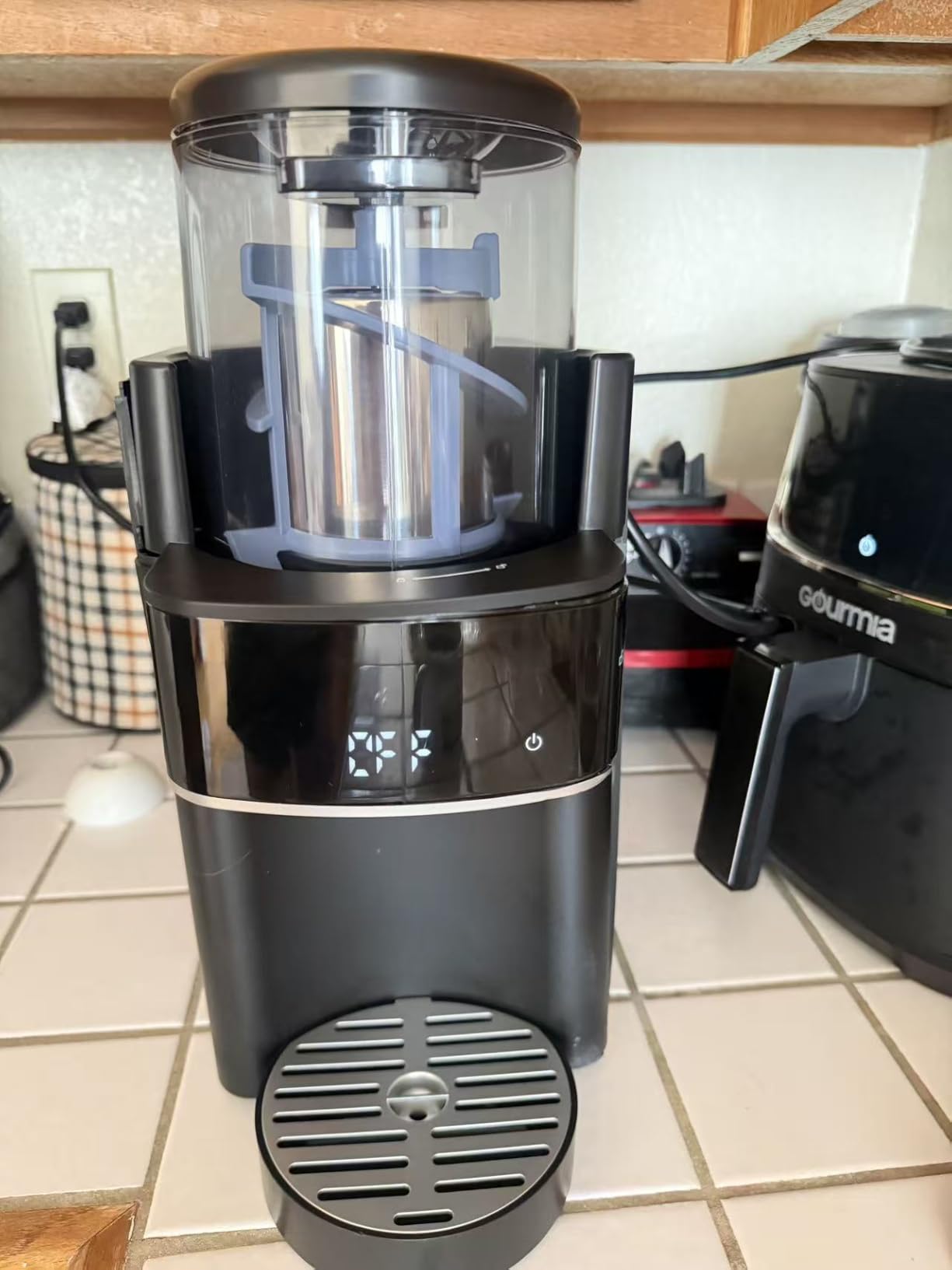 Slushie Machine for Home, Ice Cream Maker, 40OZ Capacity, Black | Slushy Margarita Frozen Drink Soft Serve Ice Cream Machine, 6 Preset, No Ice Needed, Fast Freeze, Temp Control, Easy to Clean customer photo 2