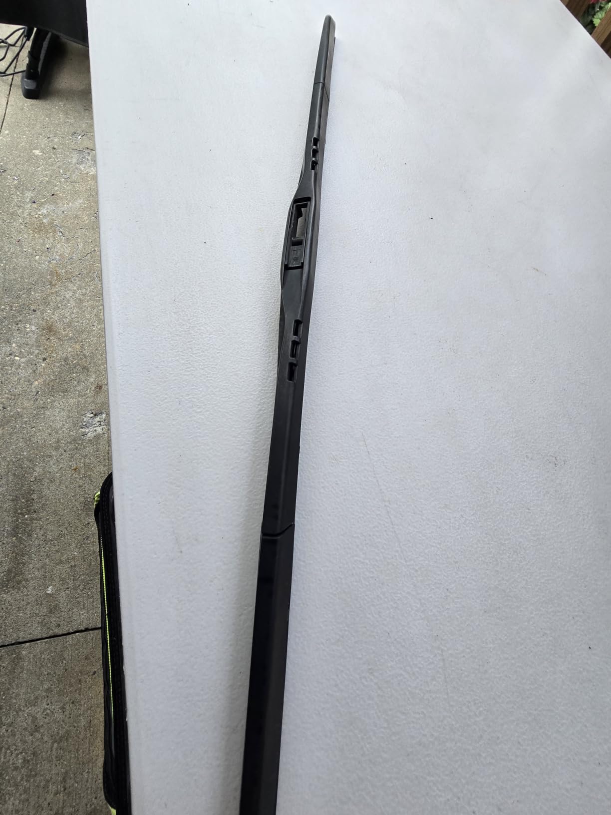 Piaa 95060 24-Inch (600mm) Super Silicone Wiper Blade, Premium All-Season OEM Windshield Wiper Replacement customer photo 2