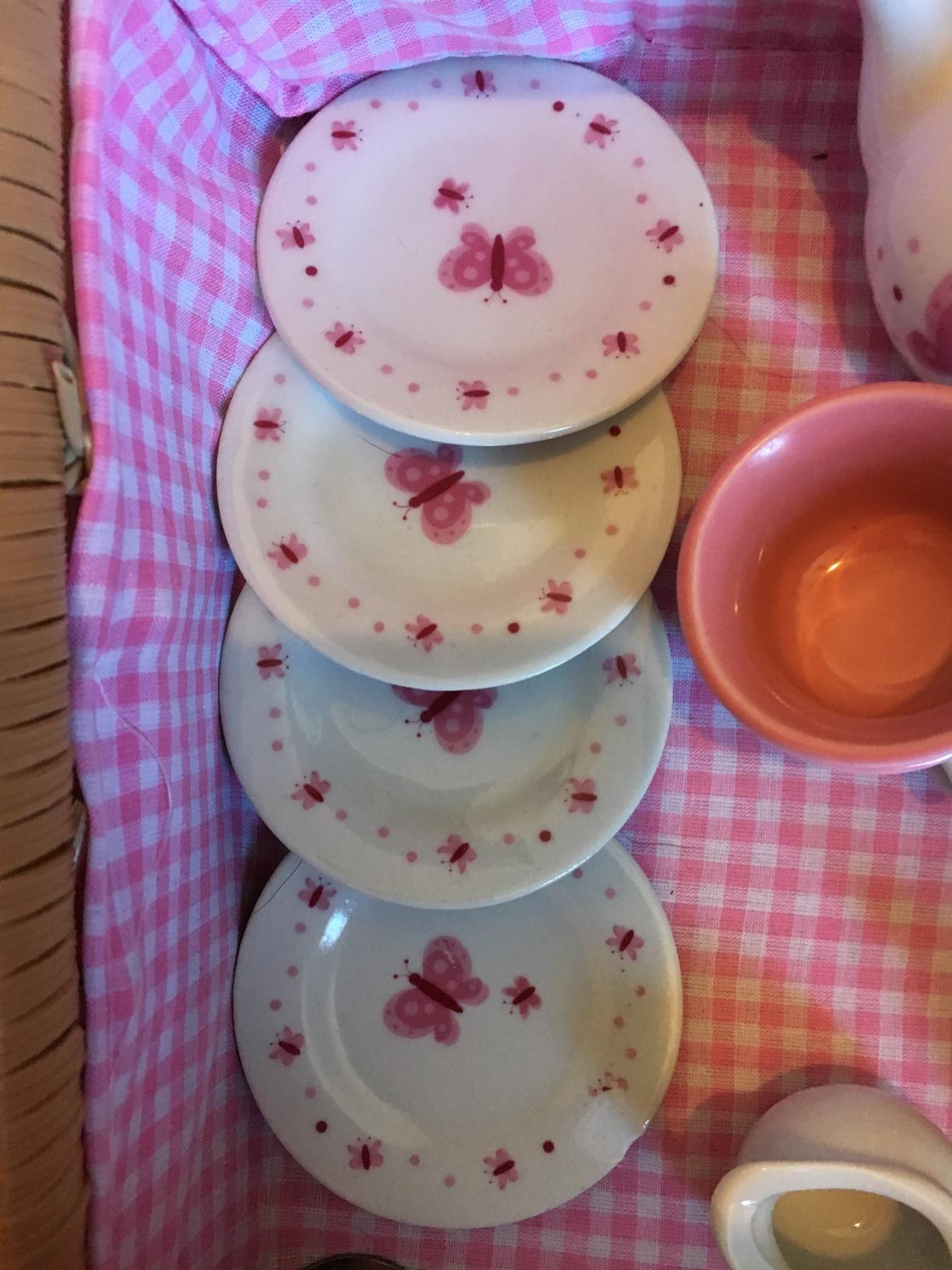 Schylling Butterfly Tea Set Basket - 23 Piece Miniature Porcelain Set with Picnic Basket - Includes Service for Four - Ages 8 and Up customer photo 1