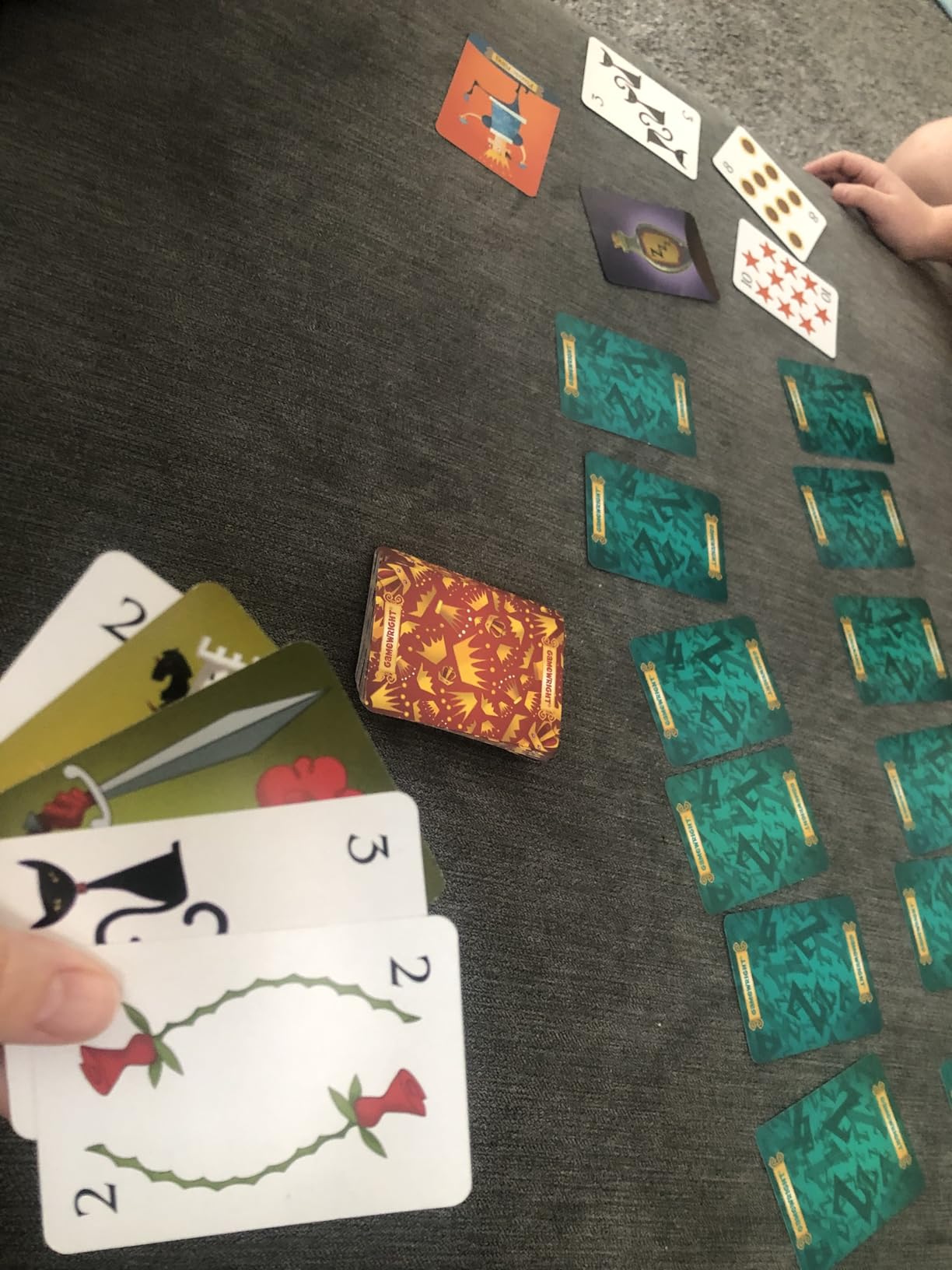 Sleeping Queens Card Game by Gamewright | Kids and Family Card Games for Ages 8 and up | Fast Playing Strategy & Math Board Game | 2–5 Players customer photo 2