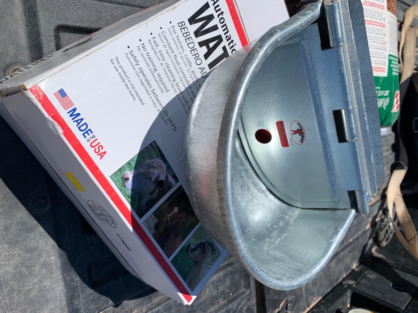 Little Giant Automatic Livestock Waterer | Epoxy Coated Automatic Stock Waterer for Horses, Cows and Hog customer photo 1