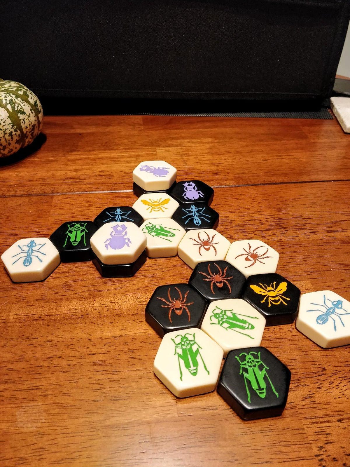Smart Zone Games Hive- A Game Crawling With Possibilities, (5525890) customer photo 2