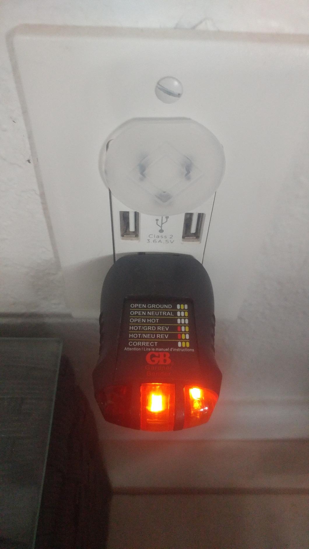 Gardner Bender GRT-3500 Outlet Receptacle Tester & Circuit Analyzer, Indicates 5 Wiring Errors, Easy Read Chart, Comfort Grip, 120 VAC, Black customer photo 2