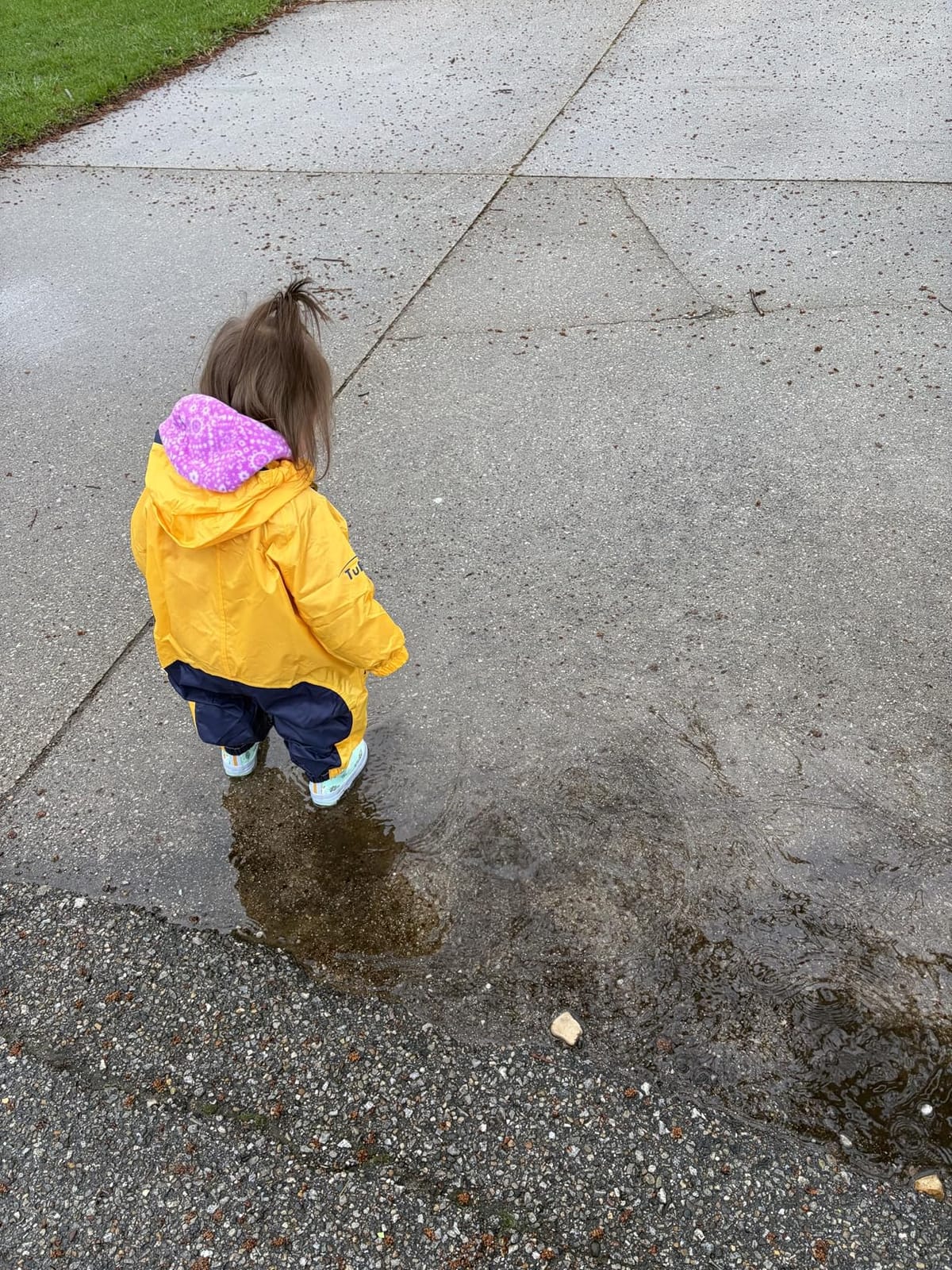 Tuffo Muddy Buddy Kids Waterproof Rain Suit One-Piece Coverall, Dual Zippers, Sealed Seams, Reinforced Knees – Boys & Girls customer photo 1