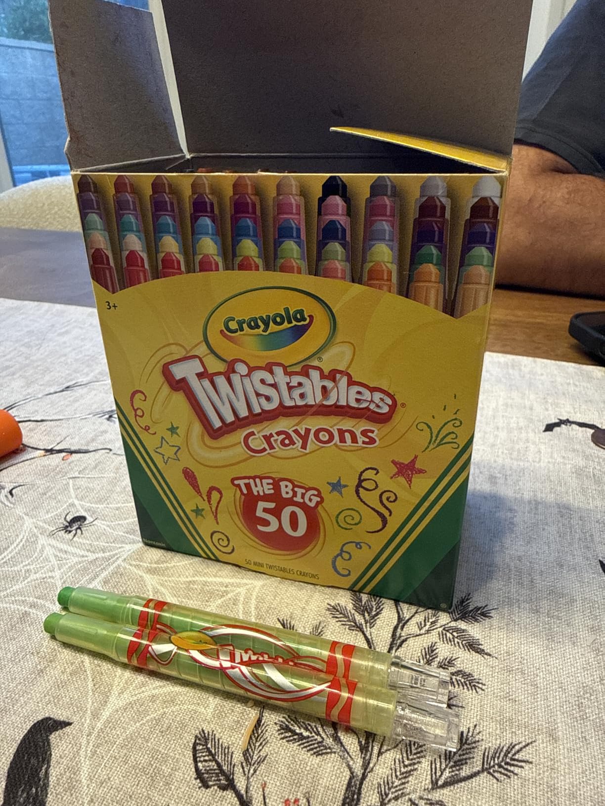Crayola Twistables Crayons for Kids (24ct) Cute School Supplies for Toddlers, Preschool, Kindergarten, Elementary, Gifts for Boys & Girls, Ages 3, 4, 5 customer photo 2