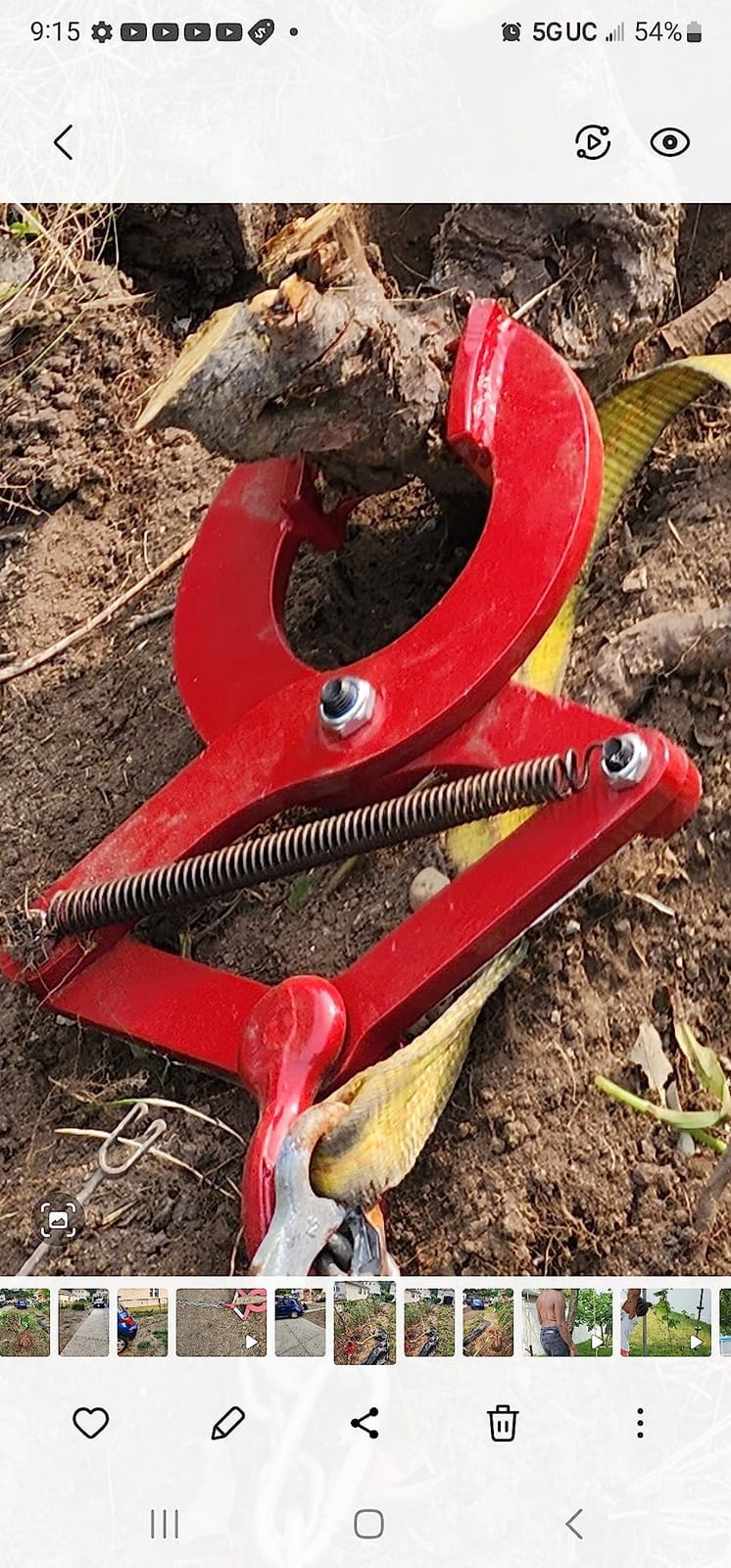 Vestil PAL-16 Steel Single Scissor Pallet Puller 5 In. Jaw Opening 6000 Lb. Pulling Capacity Red customer photo 2