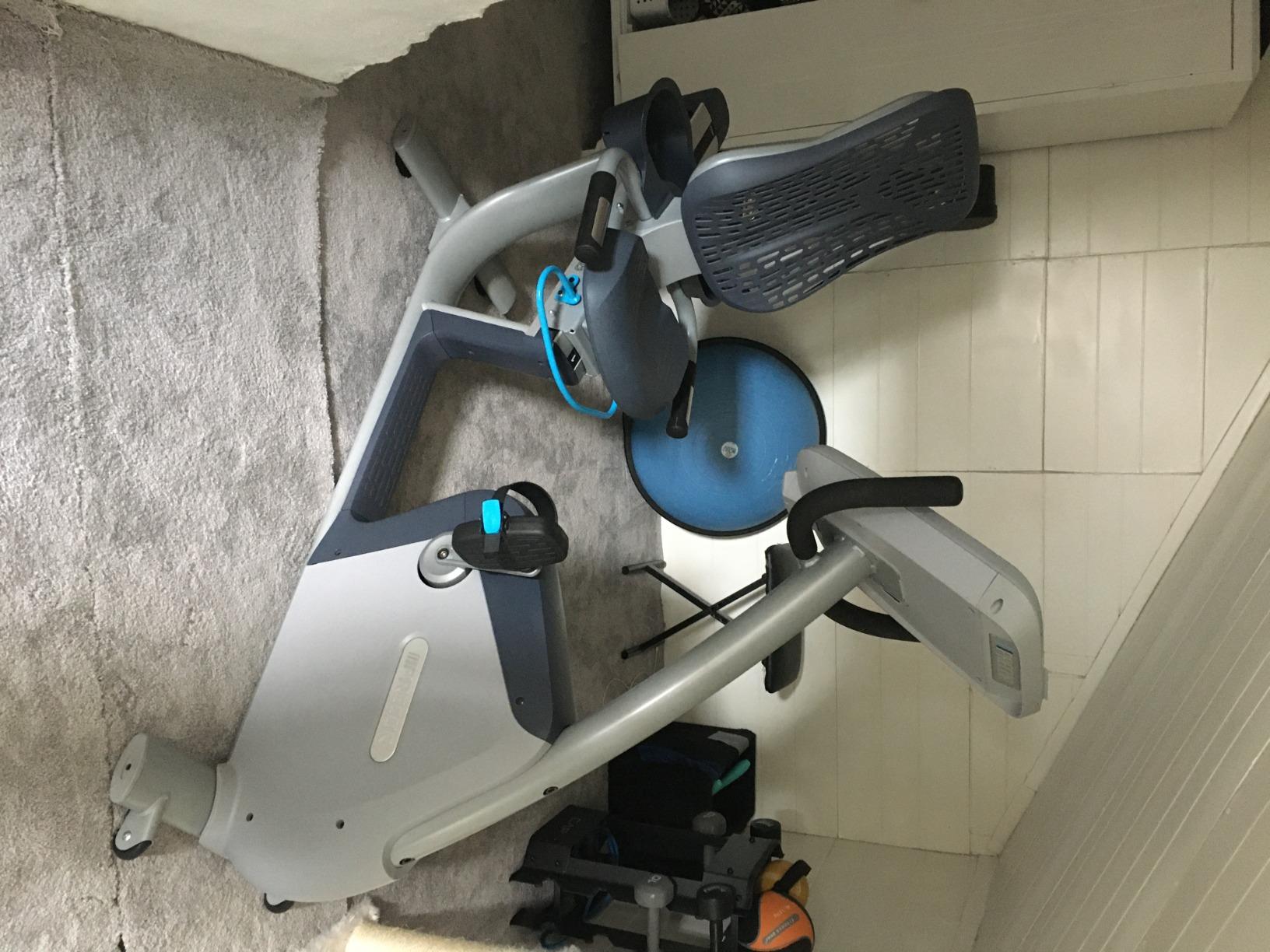 Precor RBK 835 Commercial Series Recumbent Exercise Bike customer photo 2