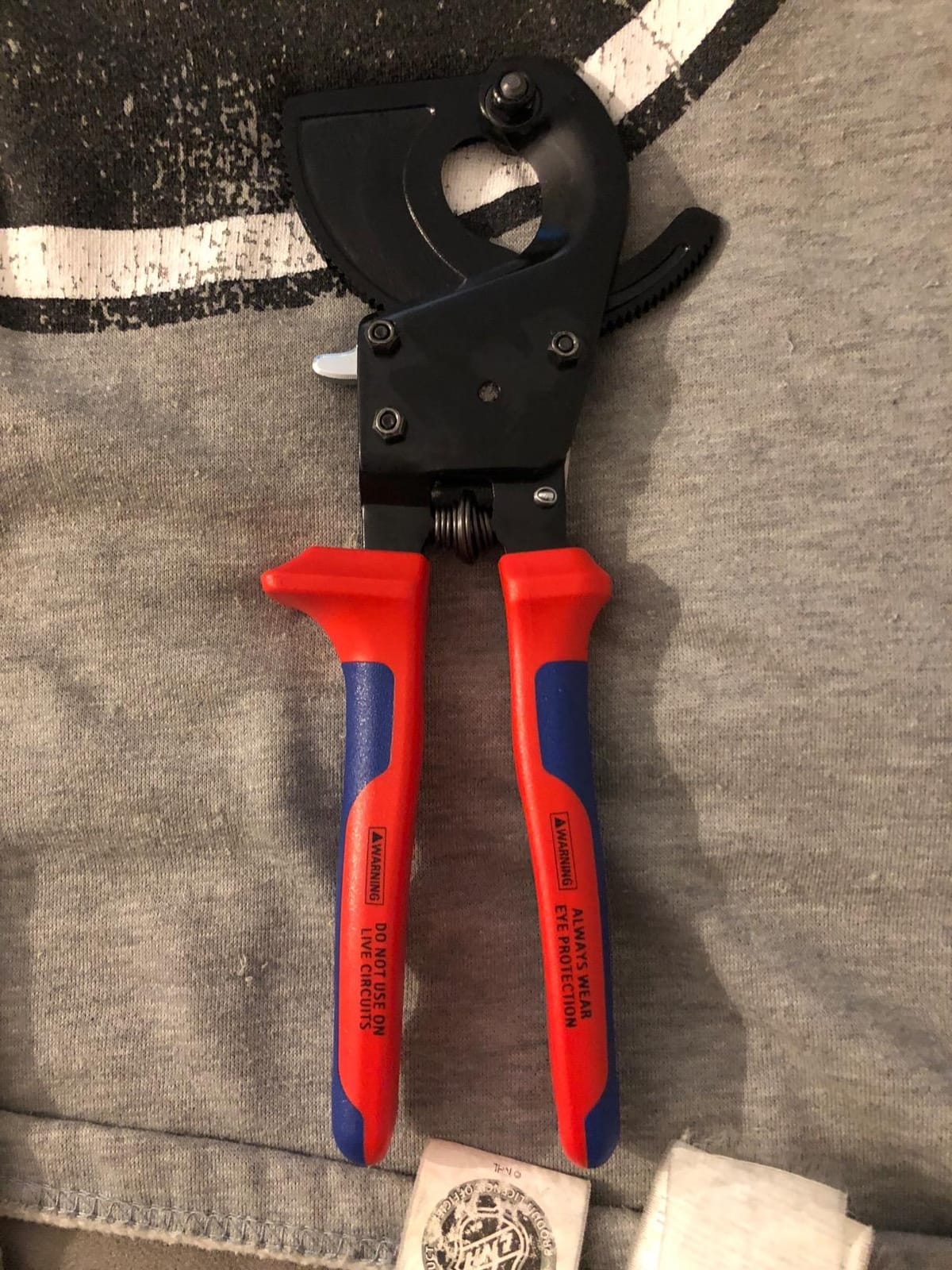 Knipex Tools 95 31 250 SBA Cable Cutters customer photo 2