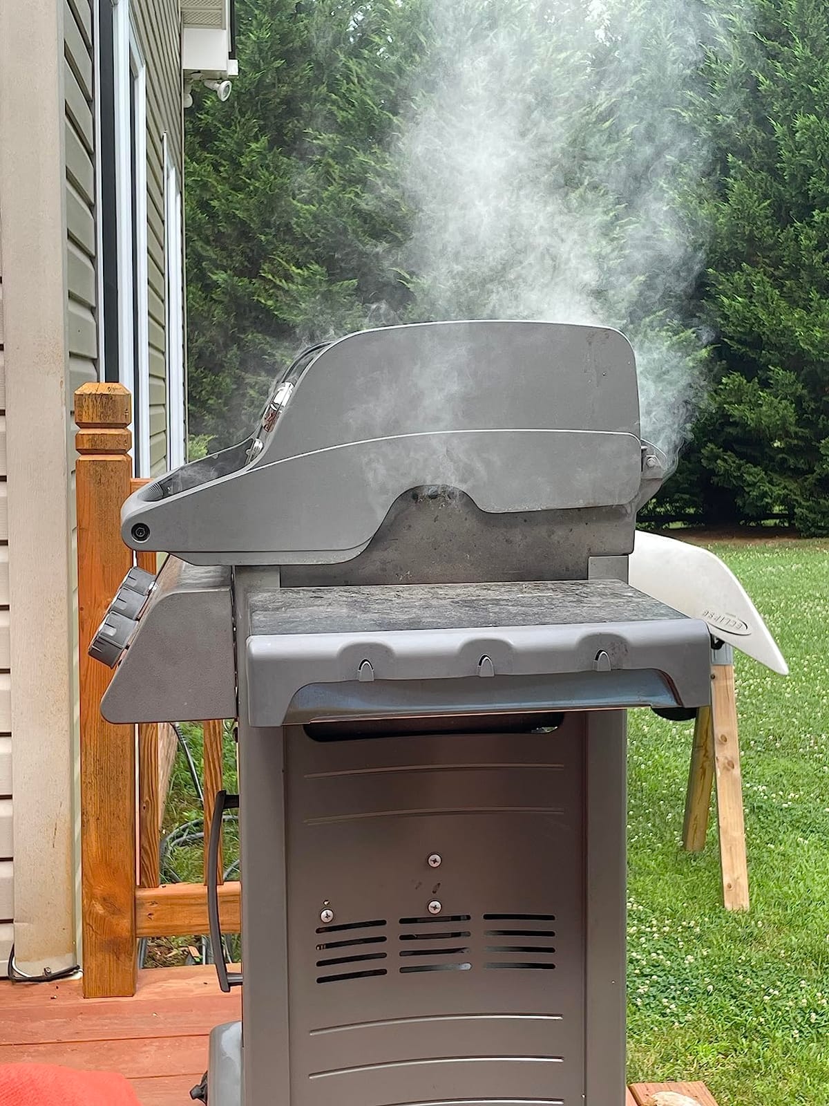 Weber® Premium Universal Smoker Box, Stainless Steel customer photo 2
