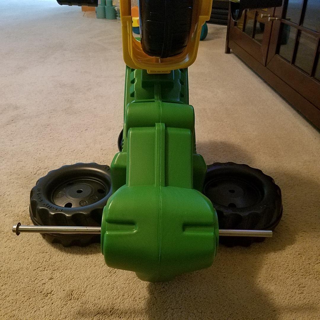 Rolly Toys John Deere 3-Wheel Trac with Trailer Ride On, Green/Yellow (52769) customer photo 2
