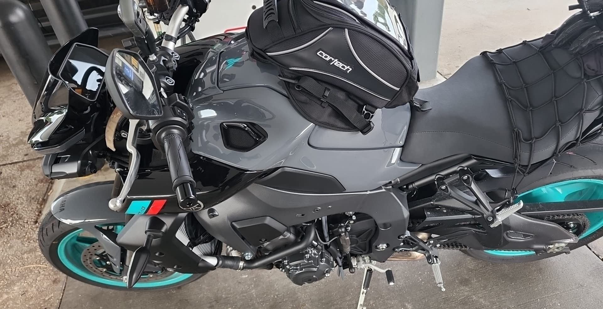 cortech Super 2.0 12L Motorcycle Tank Bag customer photo 2