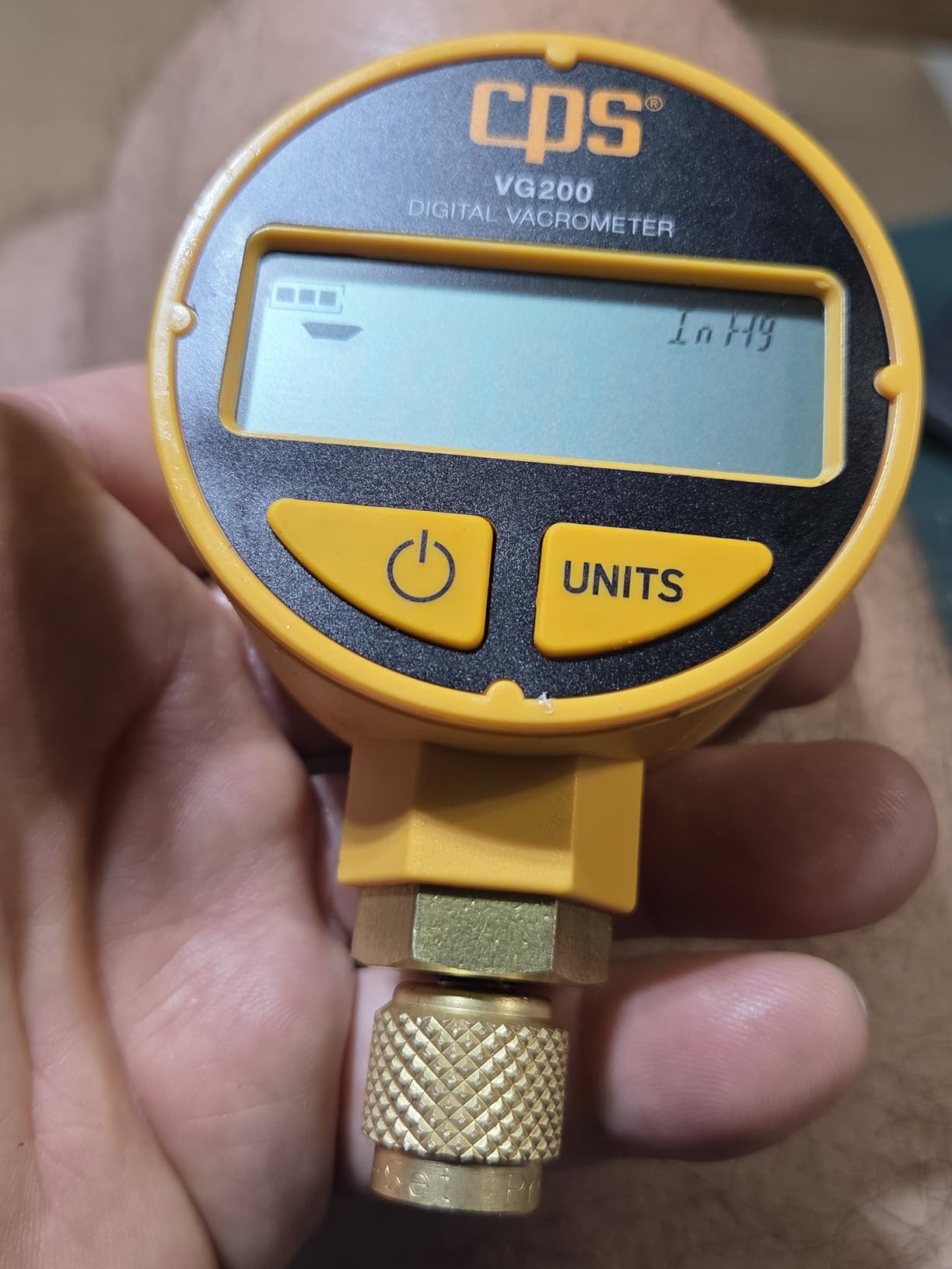 CPS VG200 Digital Vacrometer Vacuum Gauge, Measures Microns, Millibar, TORR, Inches/HG, Two Button Operation, Automatic Temperature Compensation, 5-digit LCD Display, Padded Case, T-Fitting and Hook customer photo 1