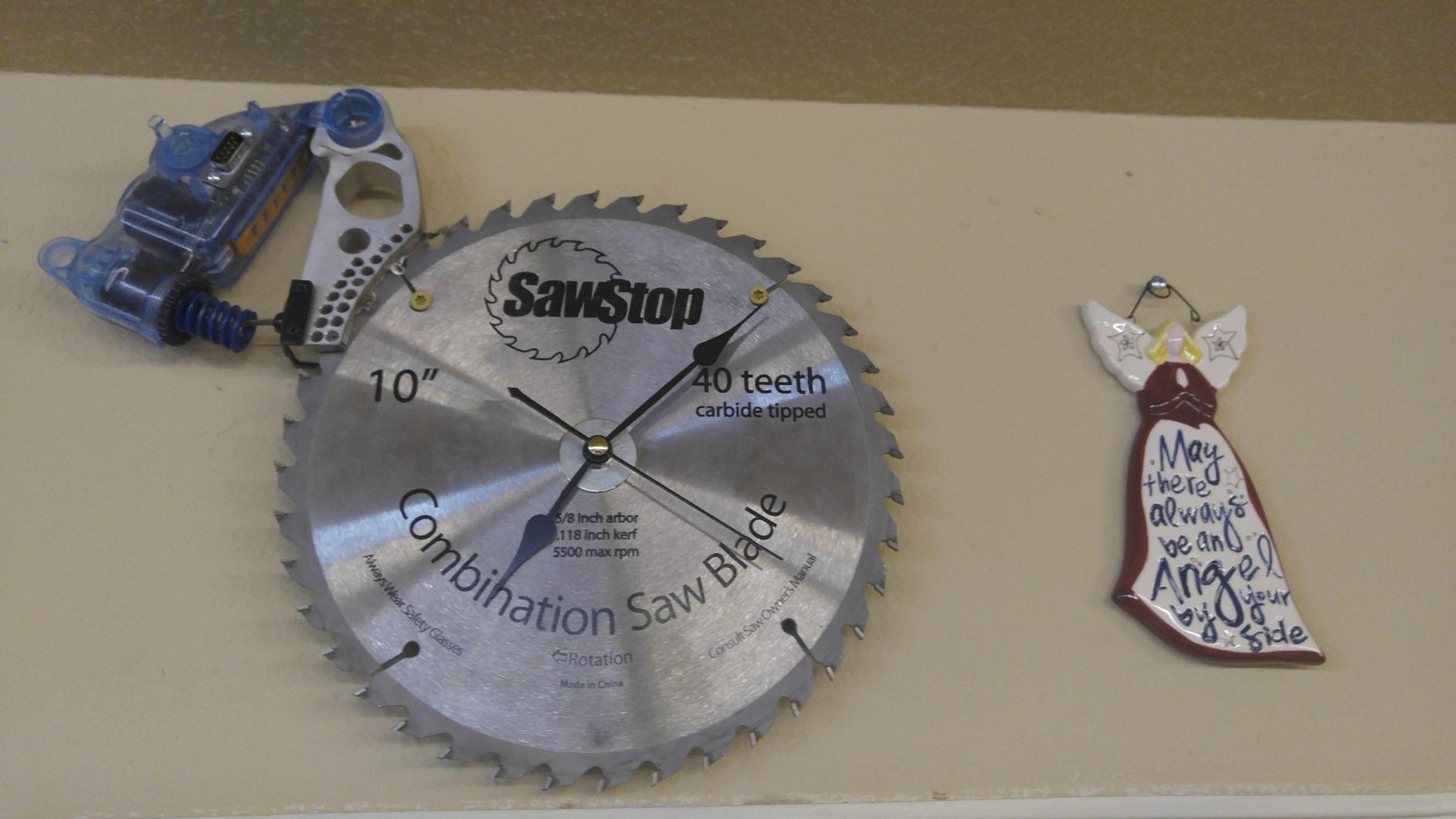 SAWSTOP 10-Inch Professional Cabinet Saw, 1.75-HP, 36-Inch Professional TGlide Fence System (PCS175-TGP236) customer photo 2