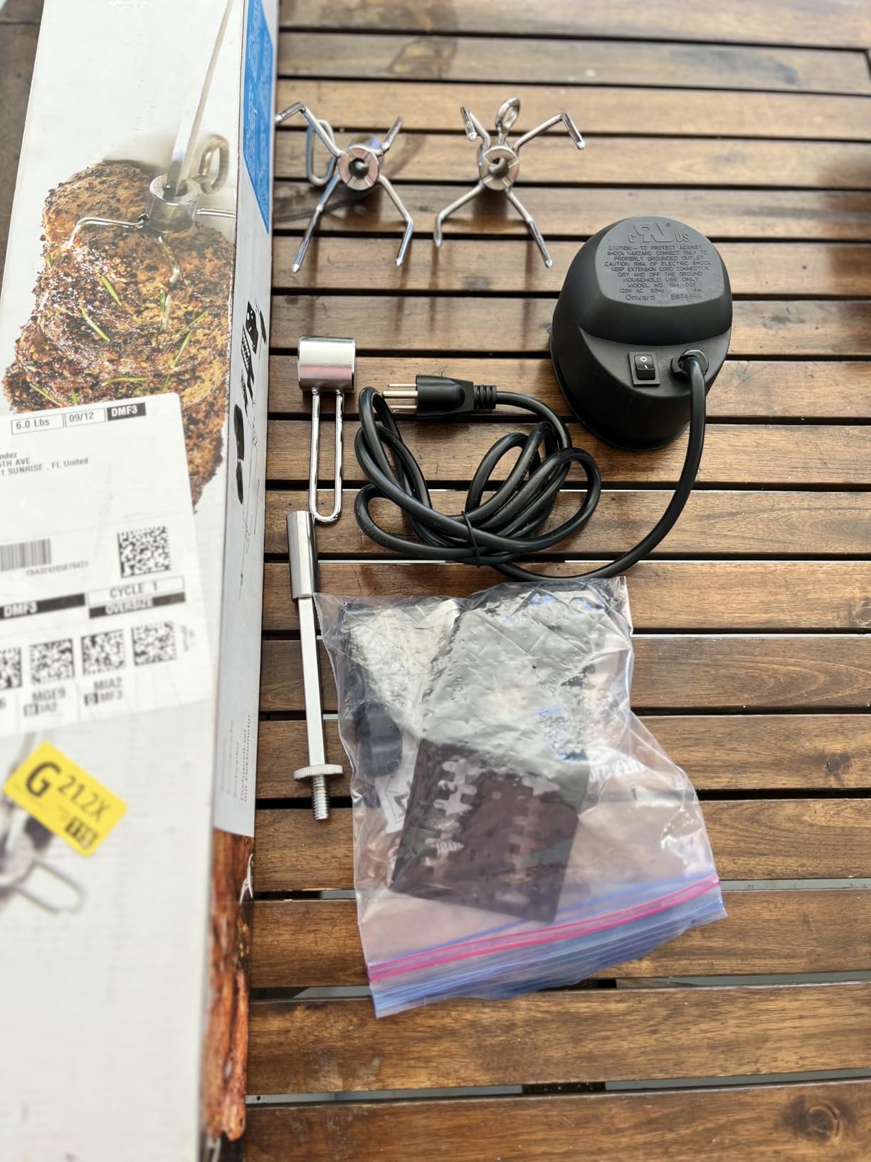 Broil King 66009 Deluxe Universal Rotisserie Kit customer photo 1