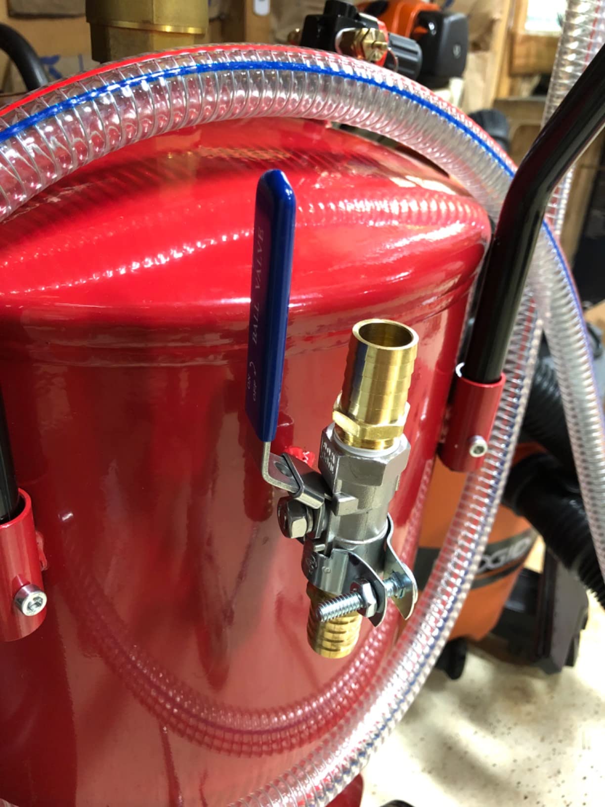 ARKSEN 20 Gallon Waste Oil Change Tank, Red customer photo 2