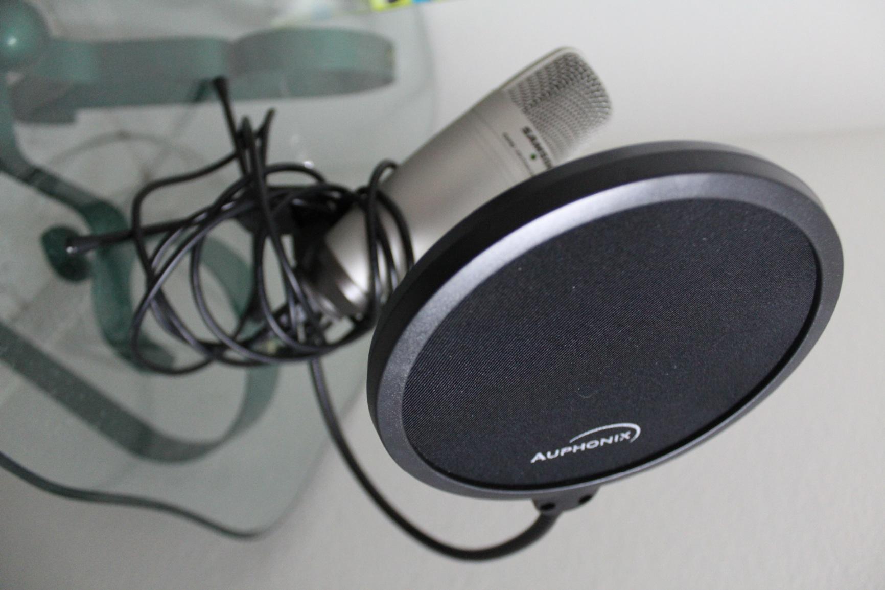 Microphone Pop Filter (MPF-1) 6-inch Diameter With Double Mesh Filter Screen customer photo 2