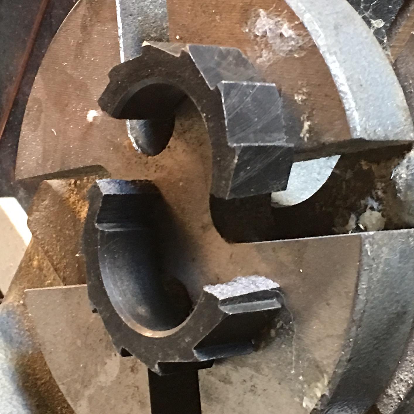 HHIP 8600-3301 2 Ton Ratchet Type Arbor Press customer photo 1