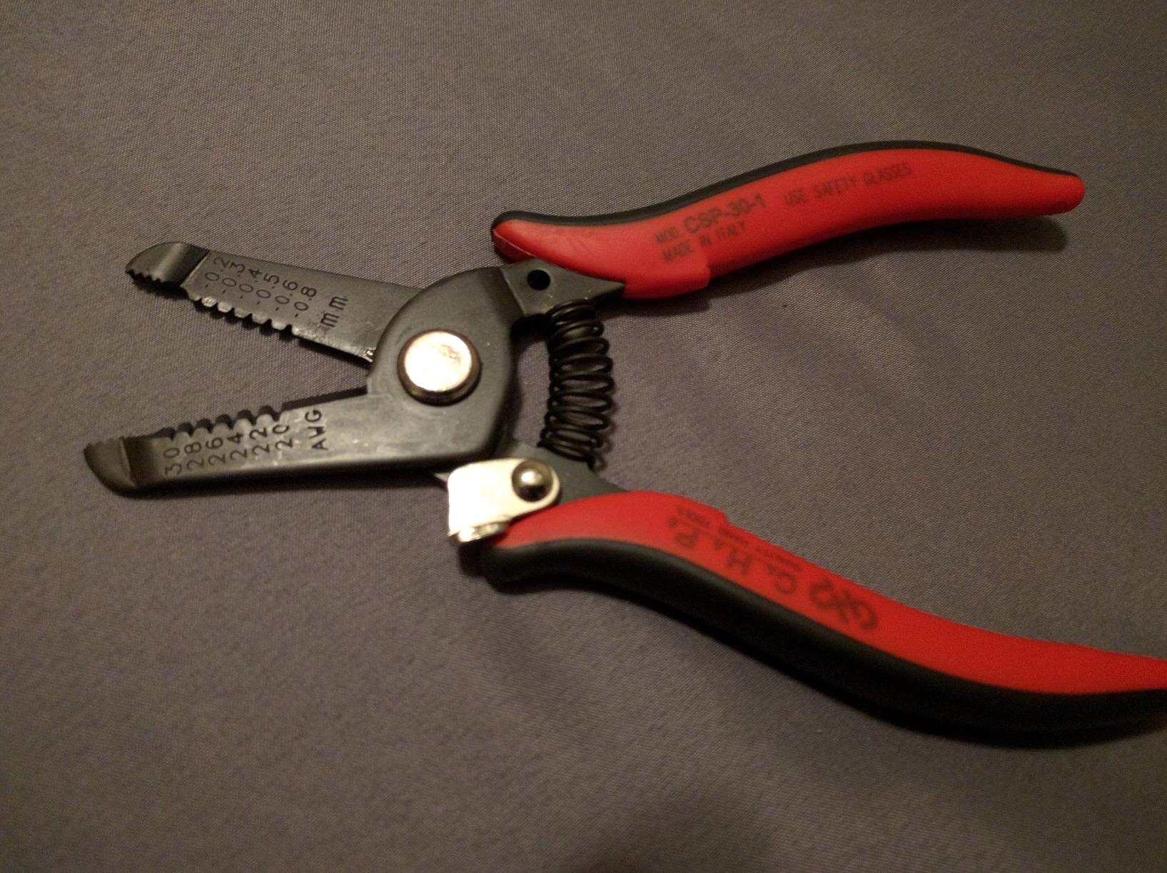 Hakko CHP CSP-30-1 Wire Stripper, 30-20 Gauge Maximum Cutting Capacity customer photo 1