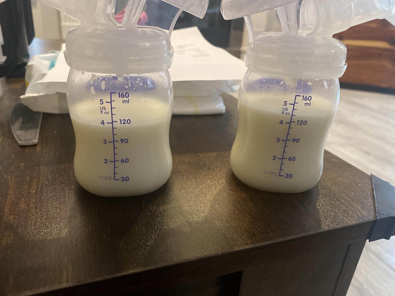 Lansinoh Breastmilk Storage Bottles, 5 Ounces, 4 Pack customer photo 1