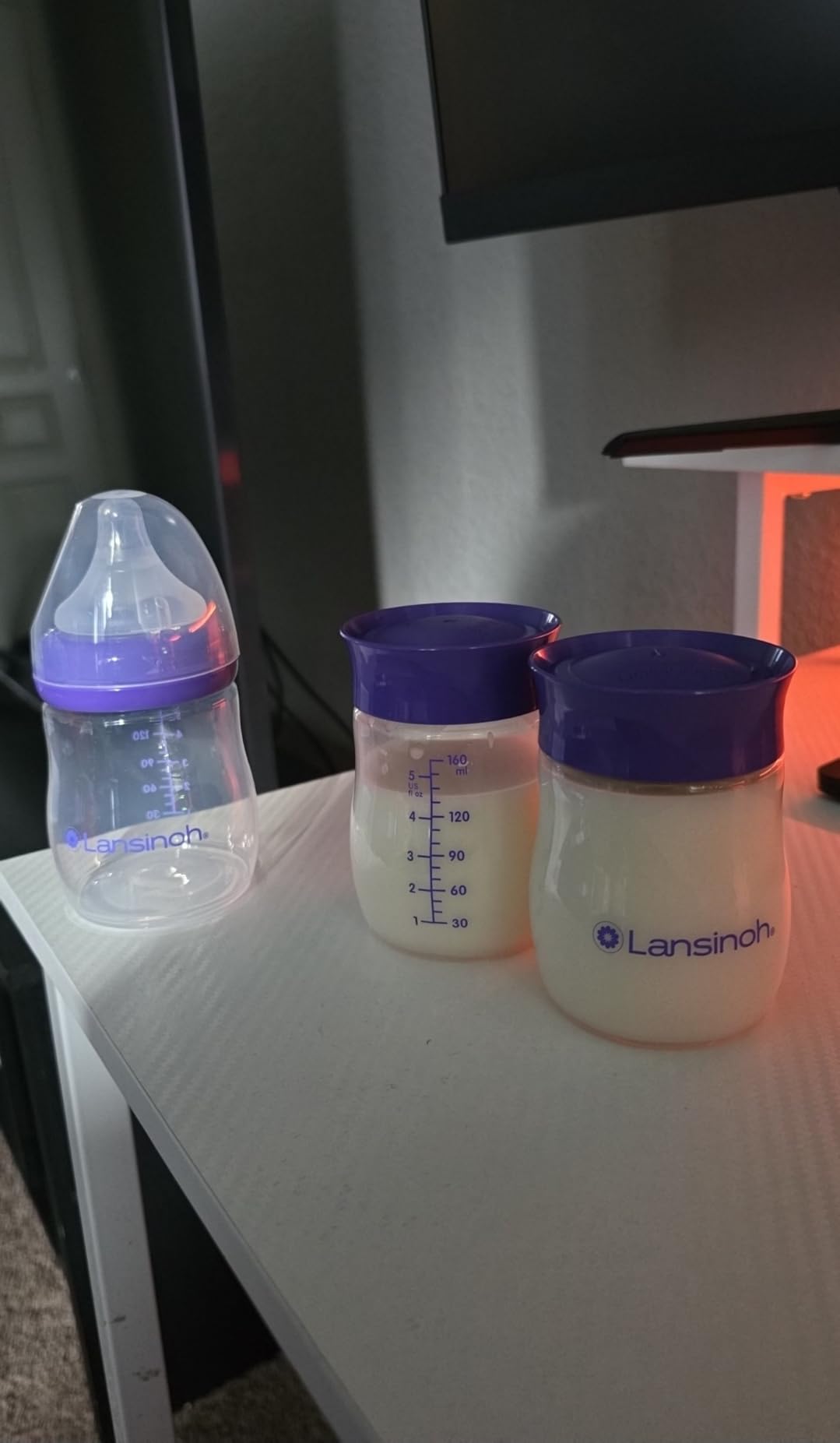 Lansinoh Breastmilk Storage Bottles, 5 Ounces, 4 Pack customer photo 2