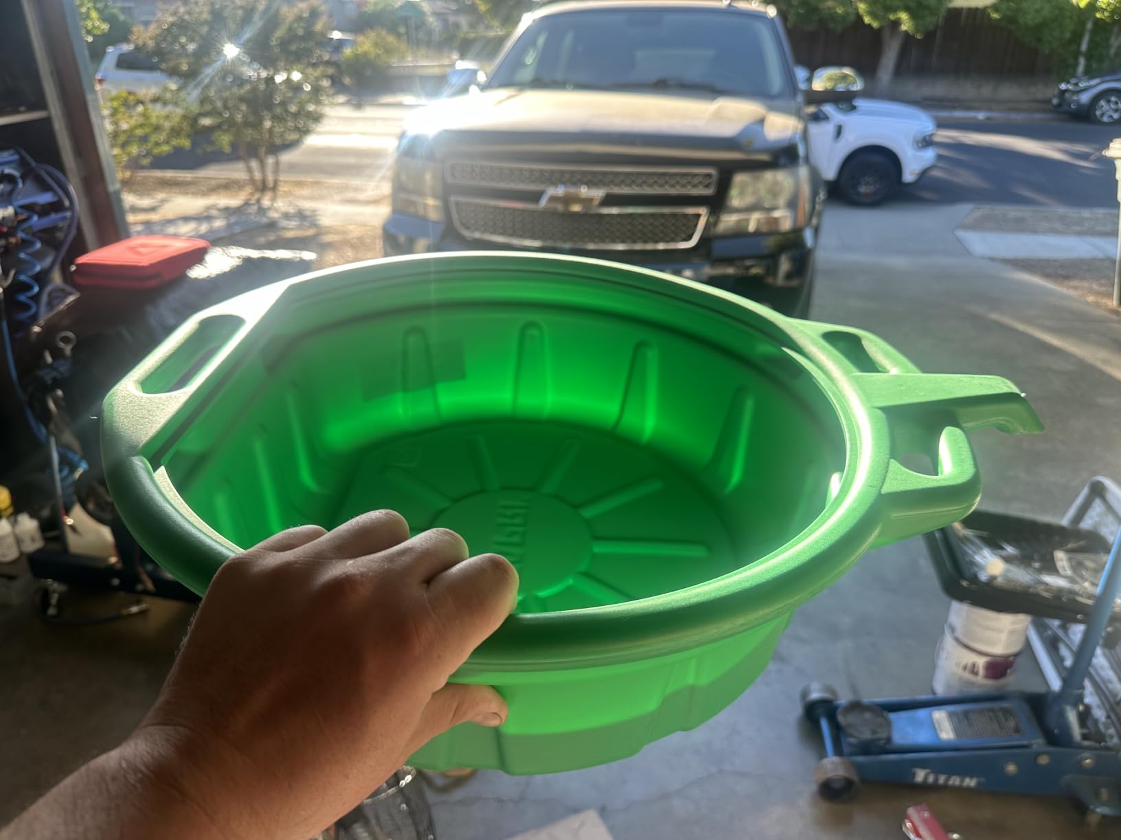 Capri Tools CP21023 Portable Oil Drain Pan, Anti-Freeze, Green customer photo 2