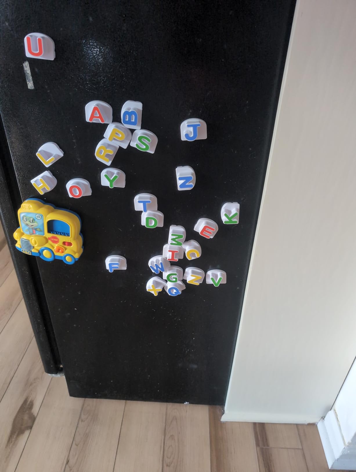 LeapFrog Fridge Phonics Magnetic Letter Set, Yellow customer photo 2