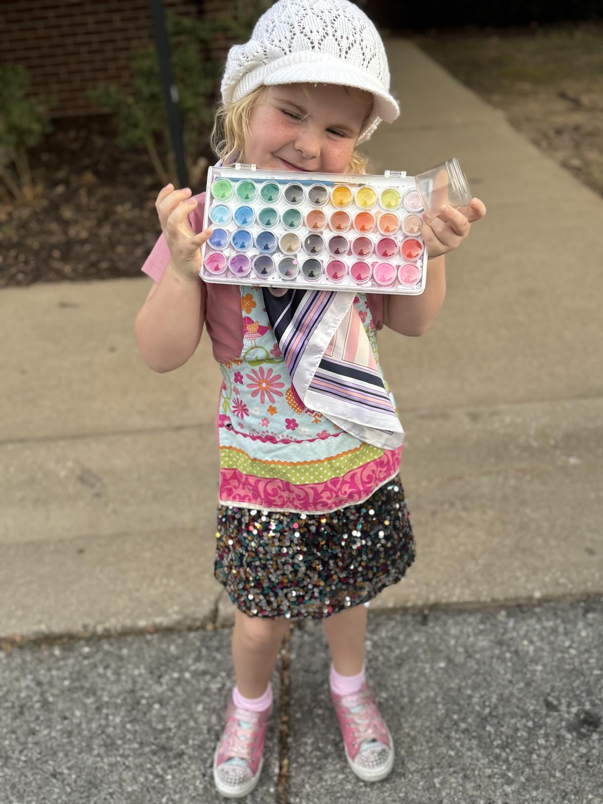 Ooly Lil' Watercolor Washable Paint Pods Set, 36 Colors customer photo 1