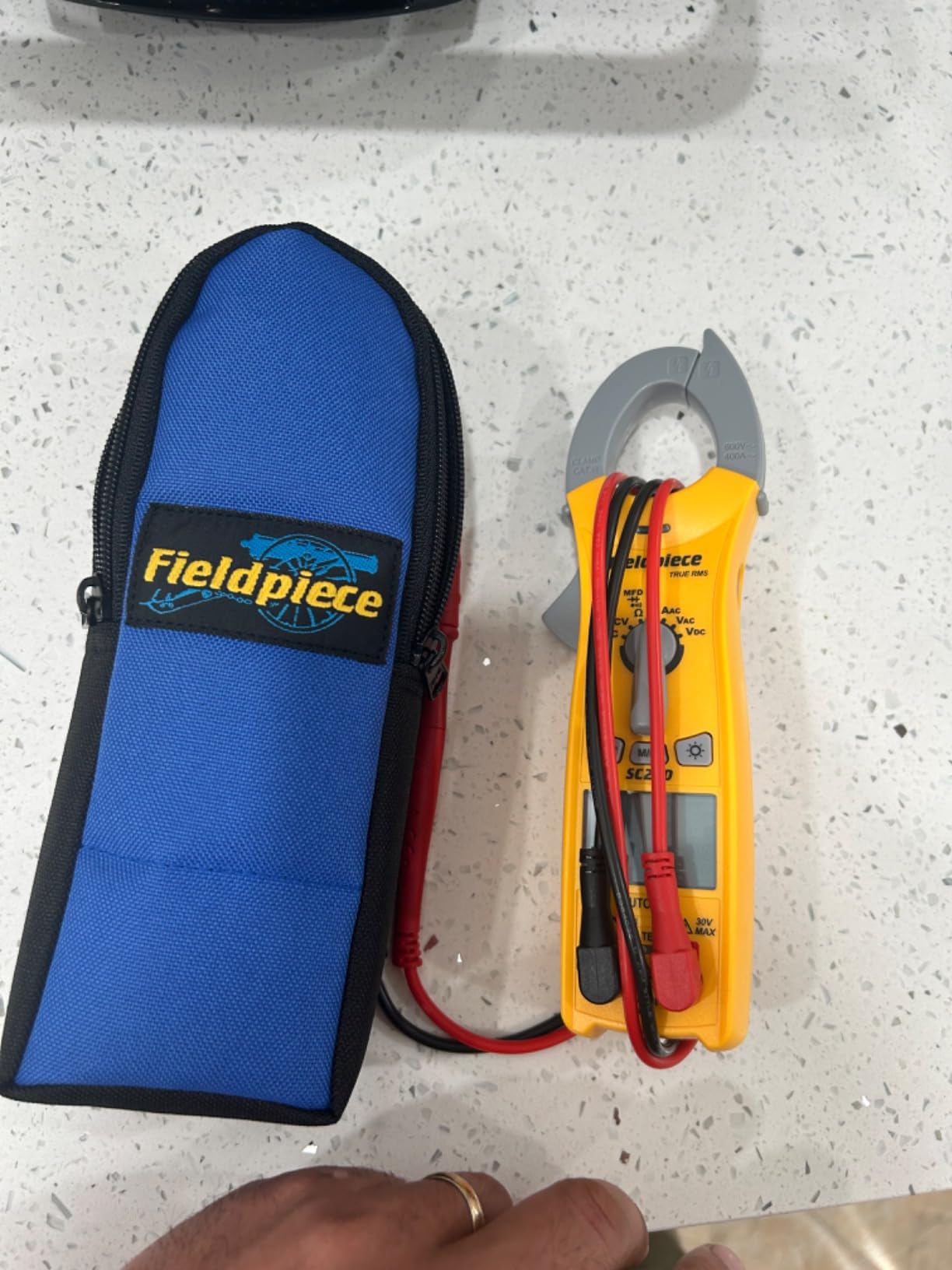 Fieldpiece Compact HVACR Clamp Multimeter SC260 customer photo 2