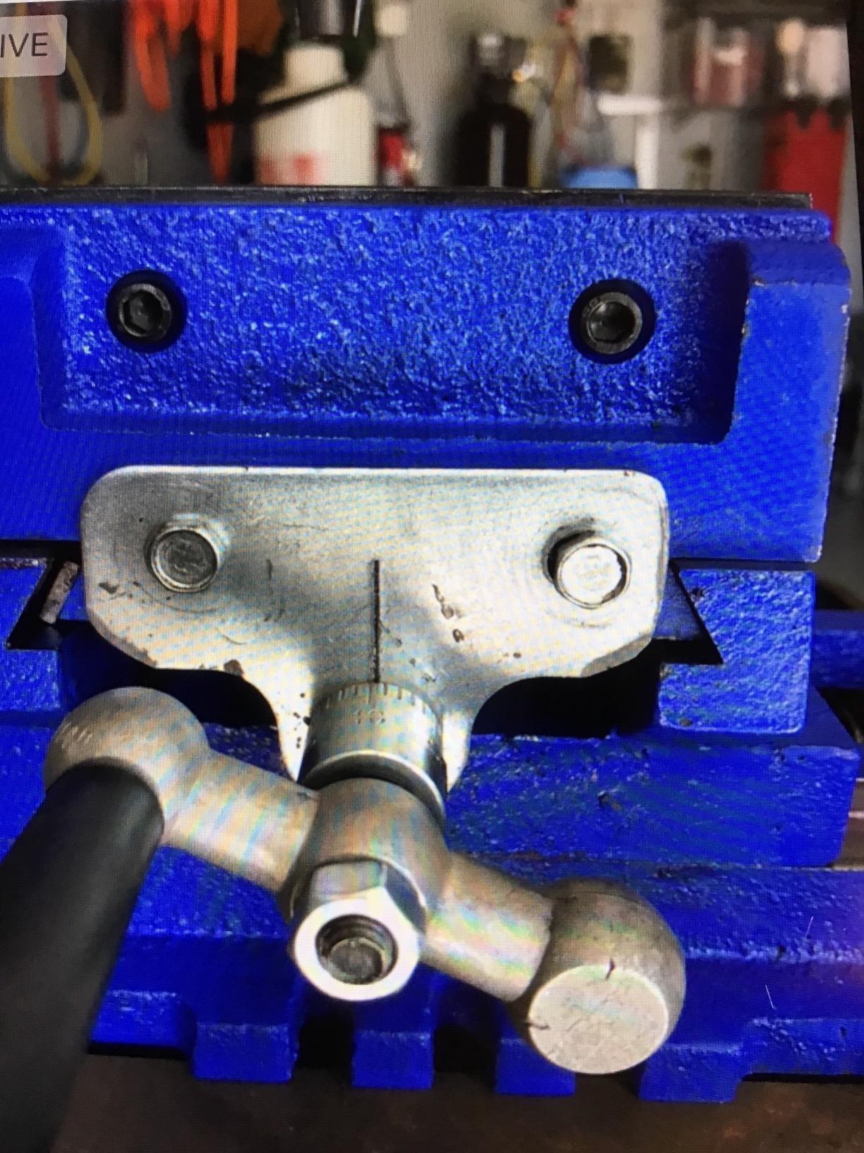 HFS(R) 2 Way 4-Inch Drill Press X-Y Compound Vise Cross Slide Mill customer photo 2