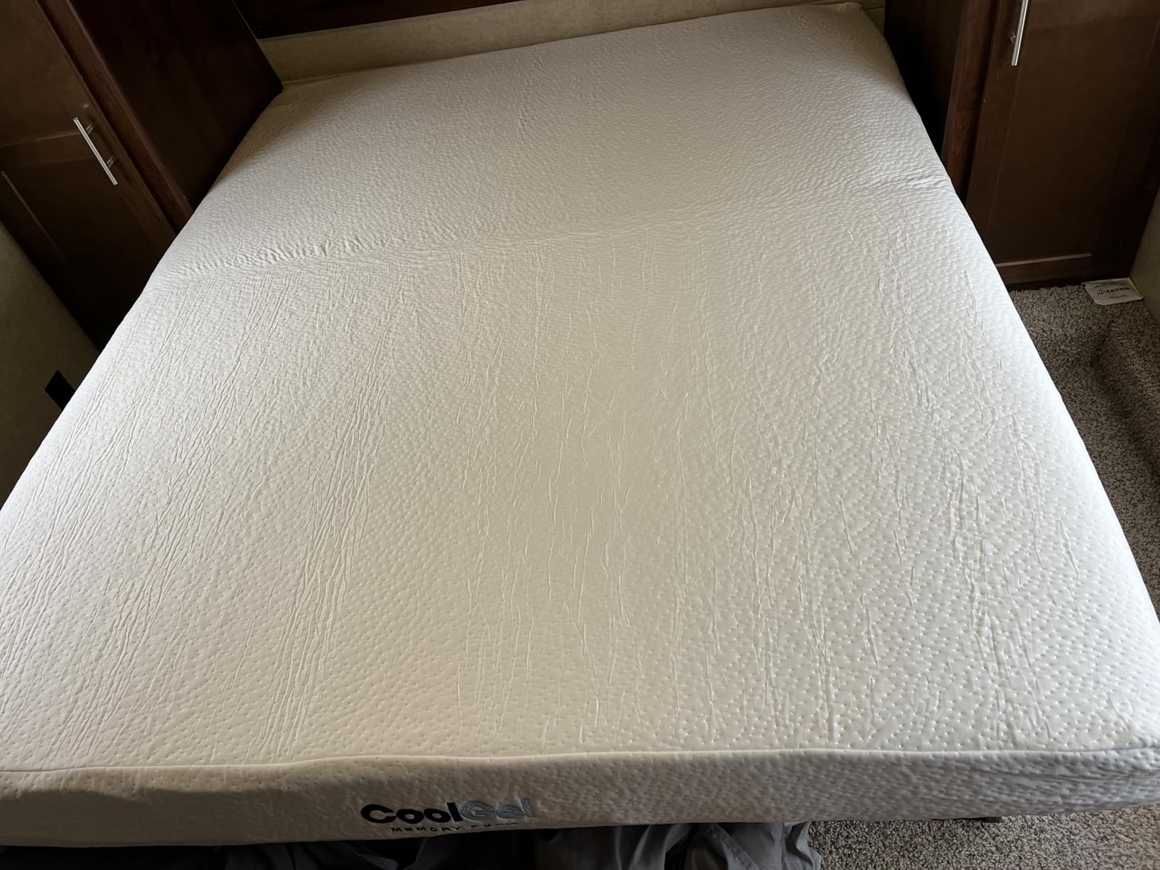 COOL GEL 8 Inch Twin XL Mattress, Cooling Gel Memory Foam Mattress in a Box, Medium Firm Support & Pressure Relief, Fiberglass Free, CertiPUR-US Certified customer photo 1