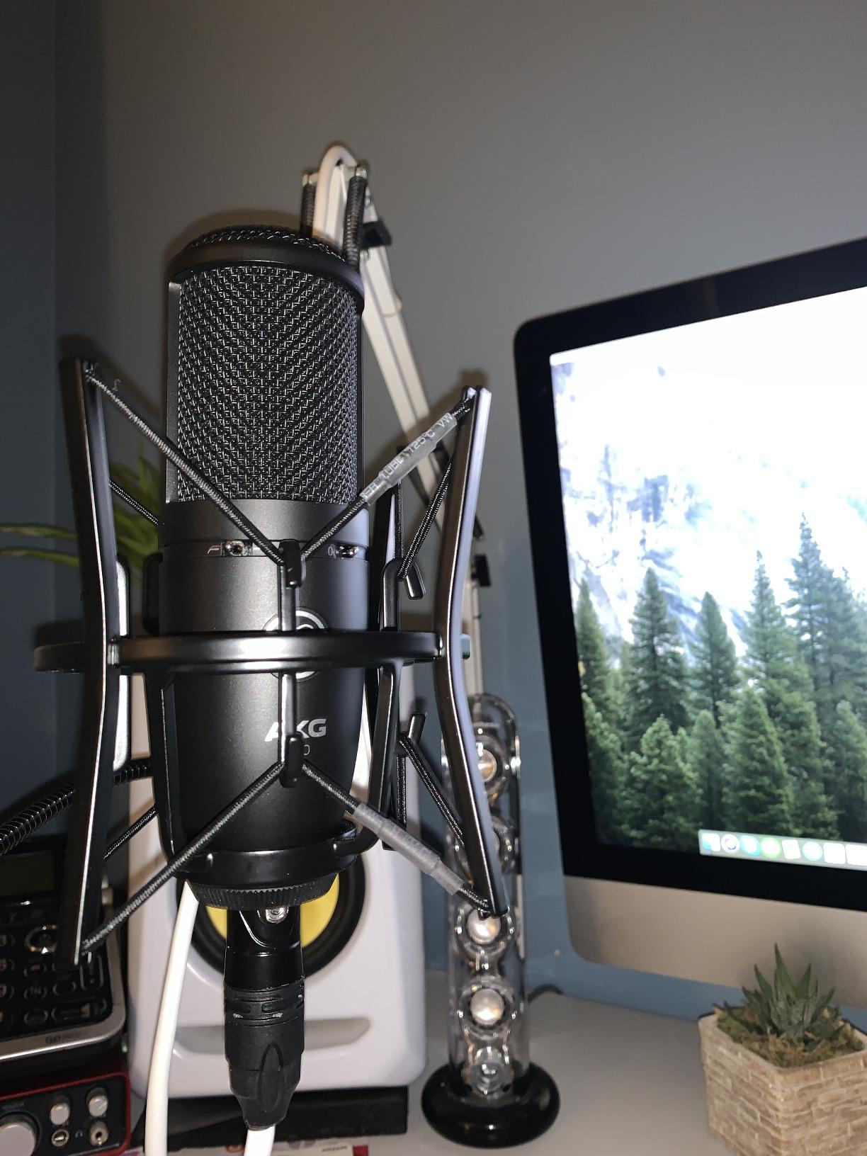 LyxPro MKS1-B Condenser Microphone Shock Mount, Anti-Vibration, Black customer photo 2