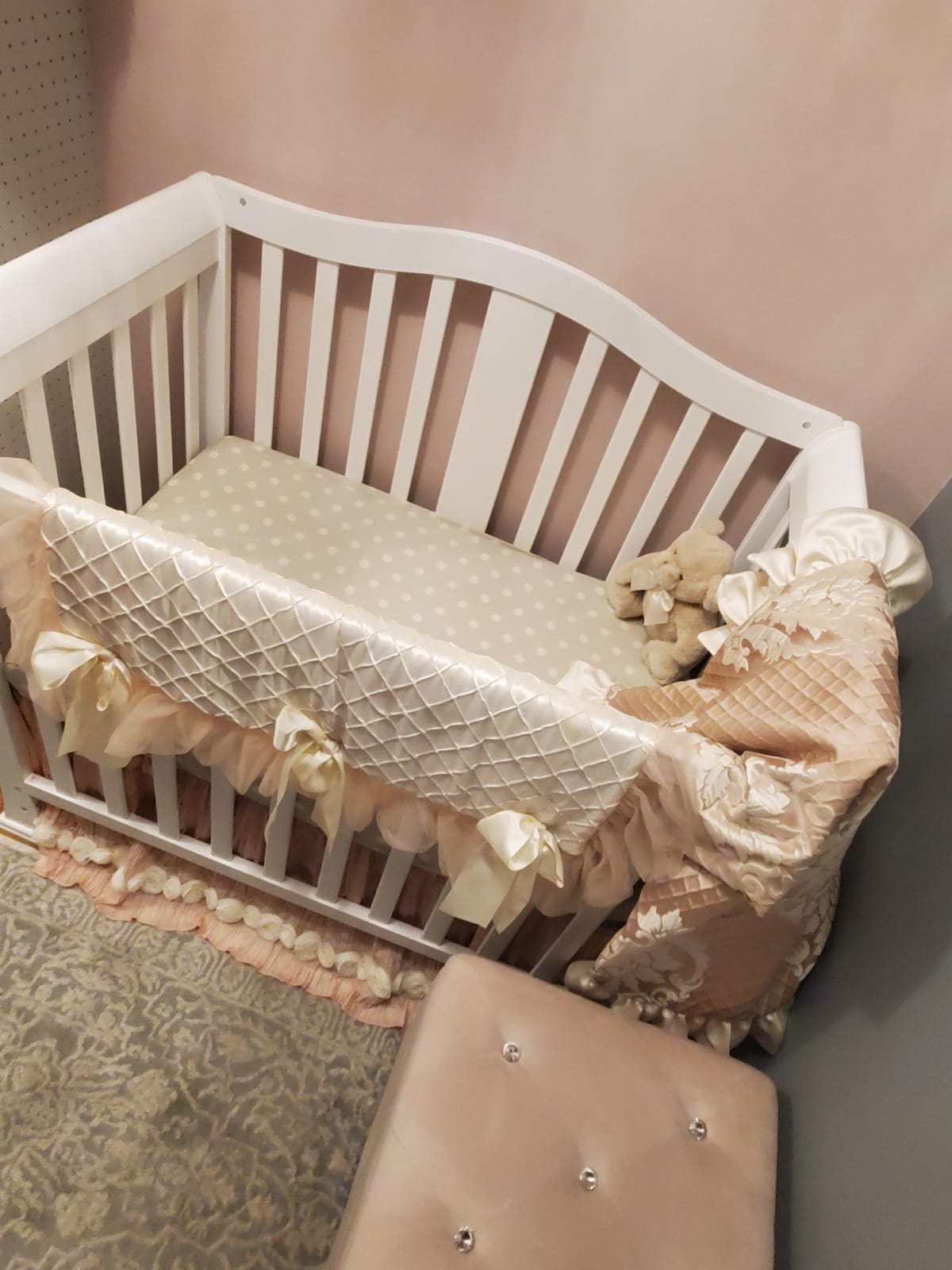 Dream On Me Addison 4-in-1 Convertible Mini Baby Crib in White, GreenGuard Gold & JPMA, Non-Toxic, Pinewood, Converts to Mini Daybed & Twin Bed, 1″ Mattress Pad, for Best for Small Nursery customer photo 2