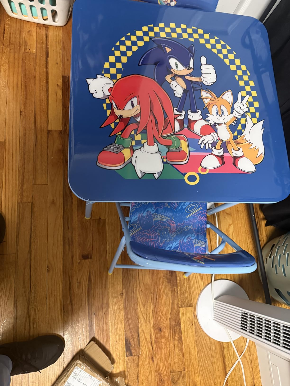 Idea Nuova Marvel Spiderman 3 Piece Children's Activity Square Table and Chair Set, Ages 3+ (NN201039) customer photo 2