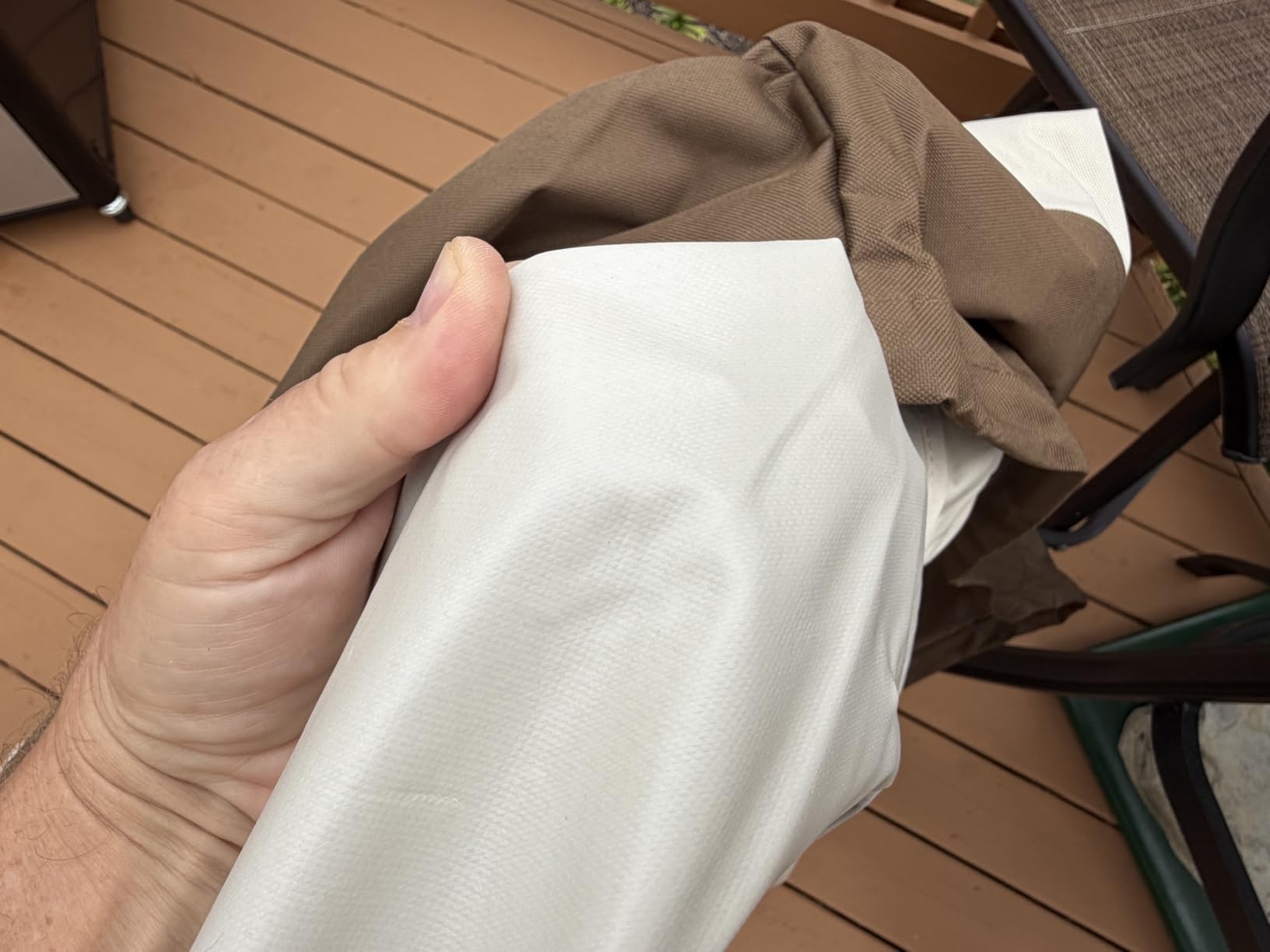 Amazon Basics Gas Grill Barbecue Cover, Weather Resistant, Anti-UV Protection with Secure Straps, Waterproof, 60 inch, Medium for Outdoor Grills, Beige customer photo 2
