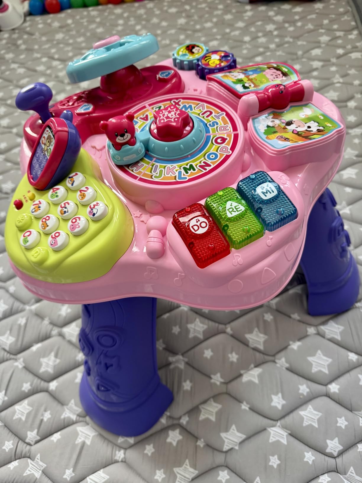 VTech Magic Star Learning Table (Frustration Free Packaging), Yellow customer photo 1