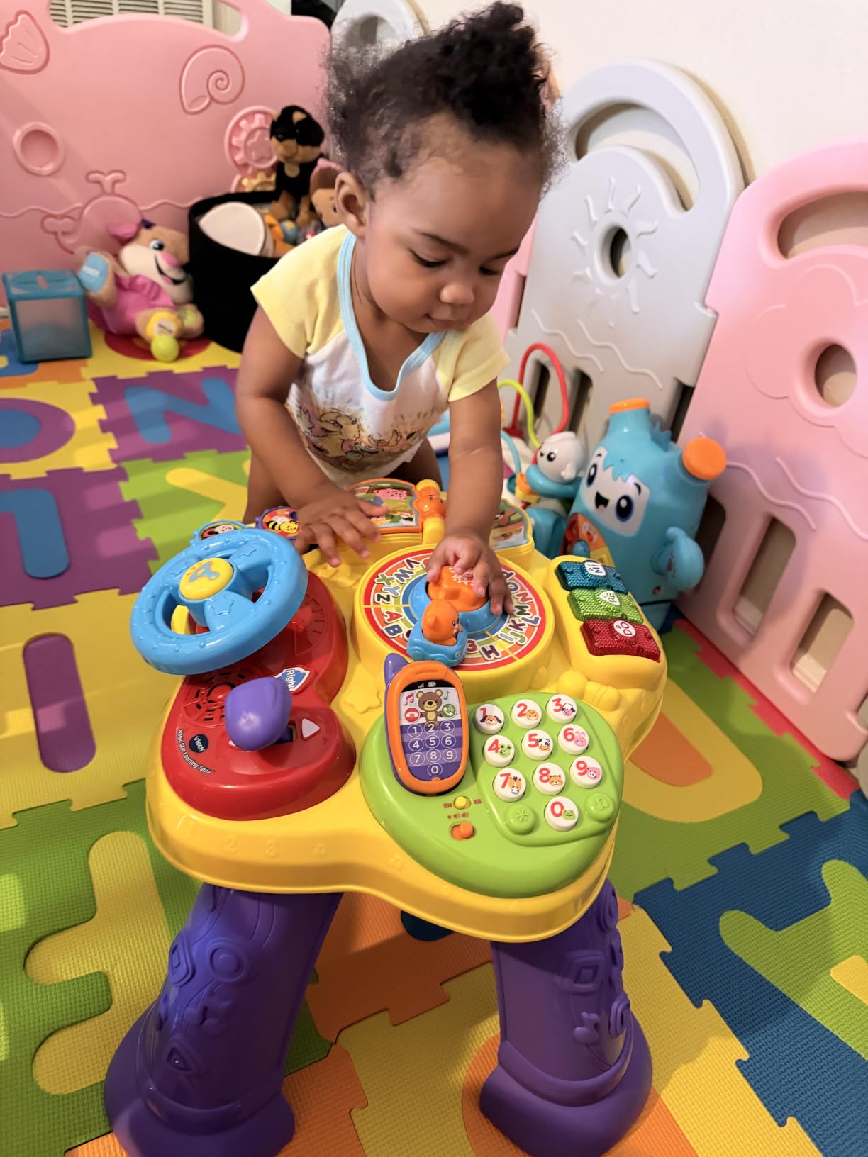 VTech Magic Star Learning Table (Frustration Free Packaging), Yellow customer photo 2