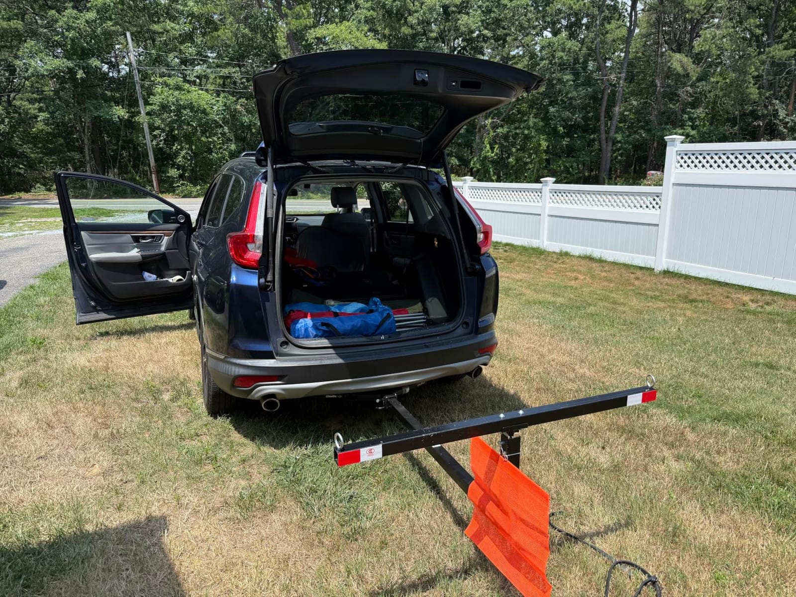 MaxxHaul 70231 Hitch Mount Pick Up Truck Bed Extender For Ladder, Rack, Canoe, Kayak, Long Pipes and Lumber) , Black , 37 x 19 x 3 inches customer photo 2