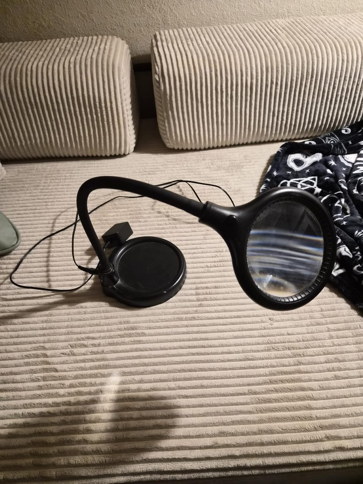 Brightech LightView Pro Flex 2 in 1 Magnifying Desk Lamp, 1.75x Light Magnifier, Adjustable Magnifying Glass with Light for Crafts, Reading, Close Work customer photo 2