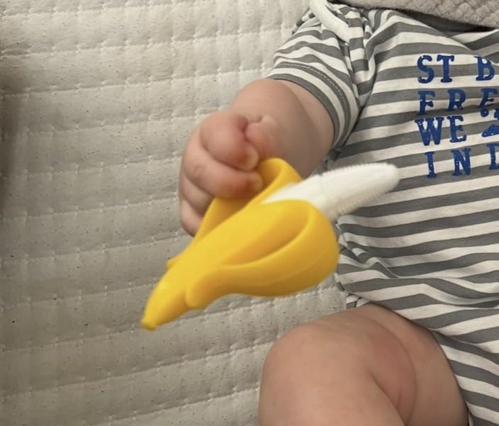 Nuby Nananubs Banana Massaging Teether customer photo 2