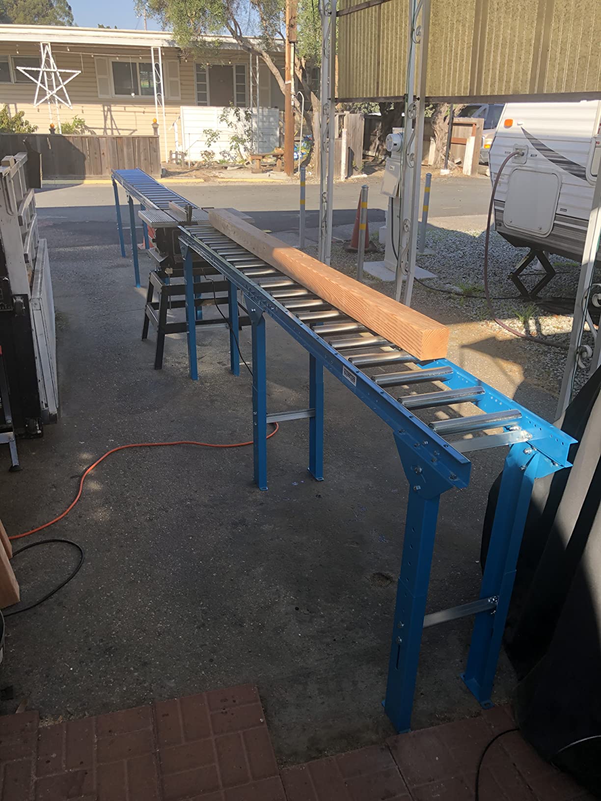 Ultimation Light-Duty Gravity Conveyor, Rollers & Frames - 12