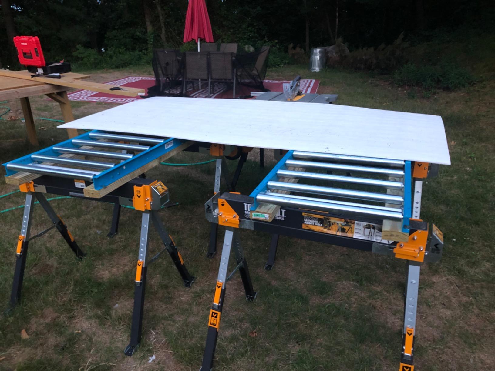 Ultimation Light-Duty Gravity Conveyor, Rollers & Frames - 12