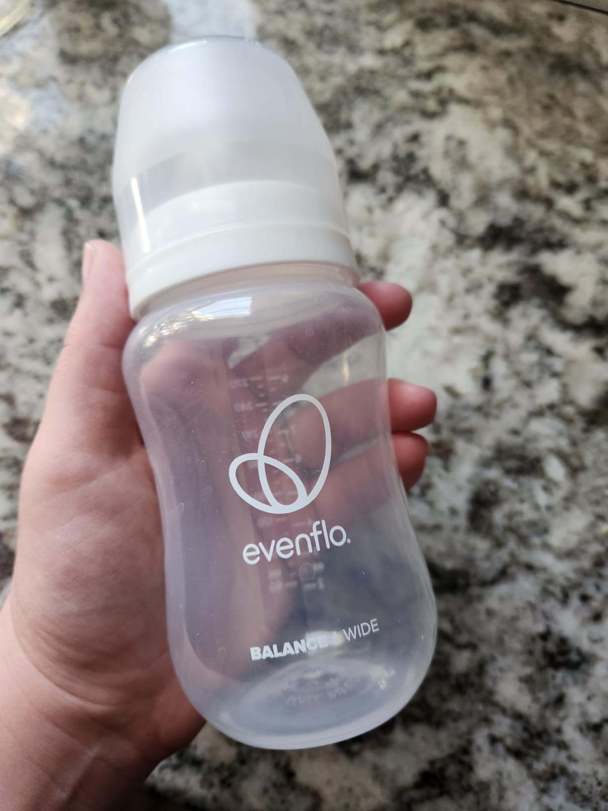 Evenflo Feeding Premium Proflo Venting Balance Plus Wide Neck Baby, Newborn and Infant Bottles - Helps Reduce Colic - 9 Ounce (Pack of 6) customer photo 1