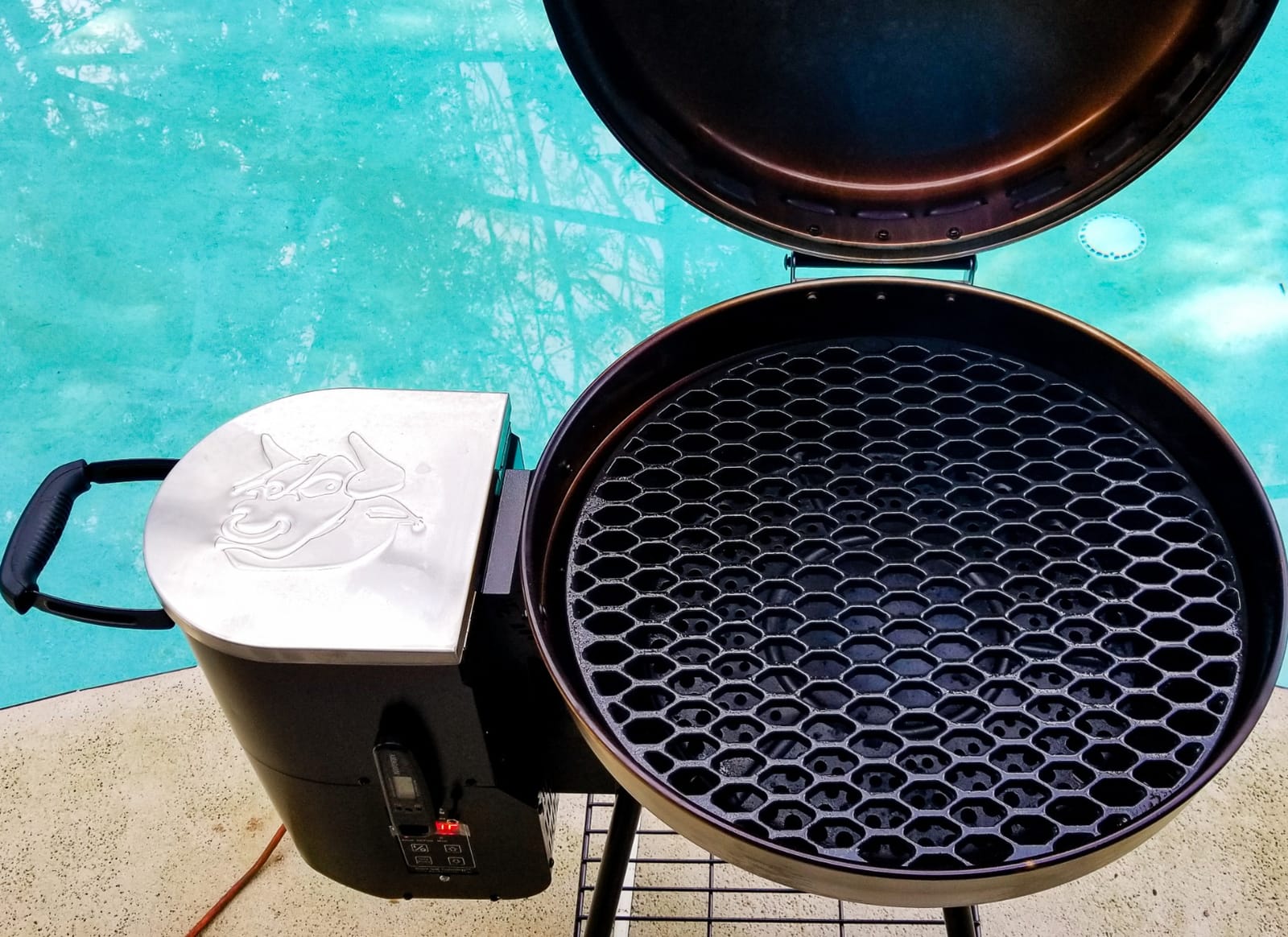Cast Iron Grill Grate for 22 Inch Weber Kettle Grill, Better Sear Marks customer photo 2