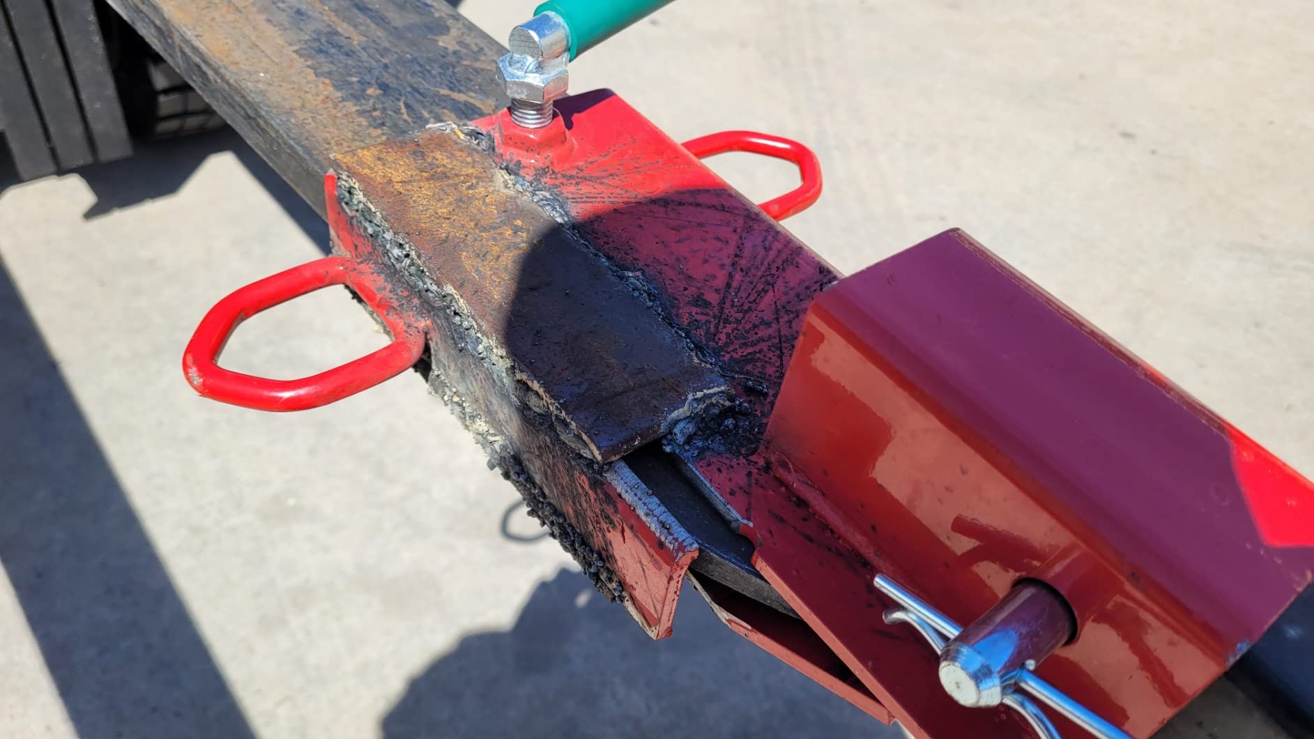 ECOTRIC Clamp On Forklift Trailer Hitch Pallet Fork Towing Hitch 3000 LBS customer photo 1