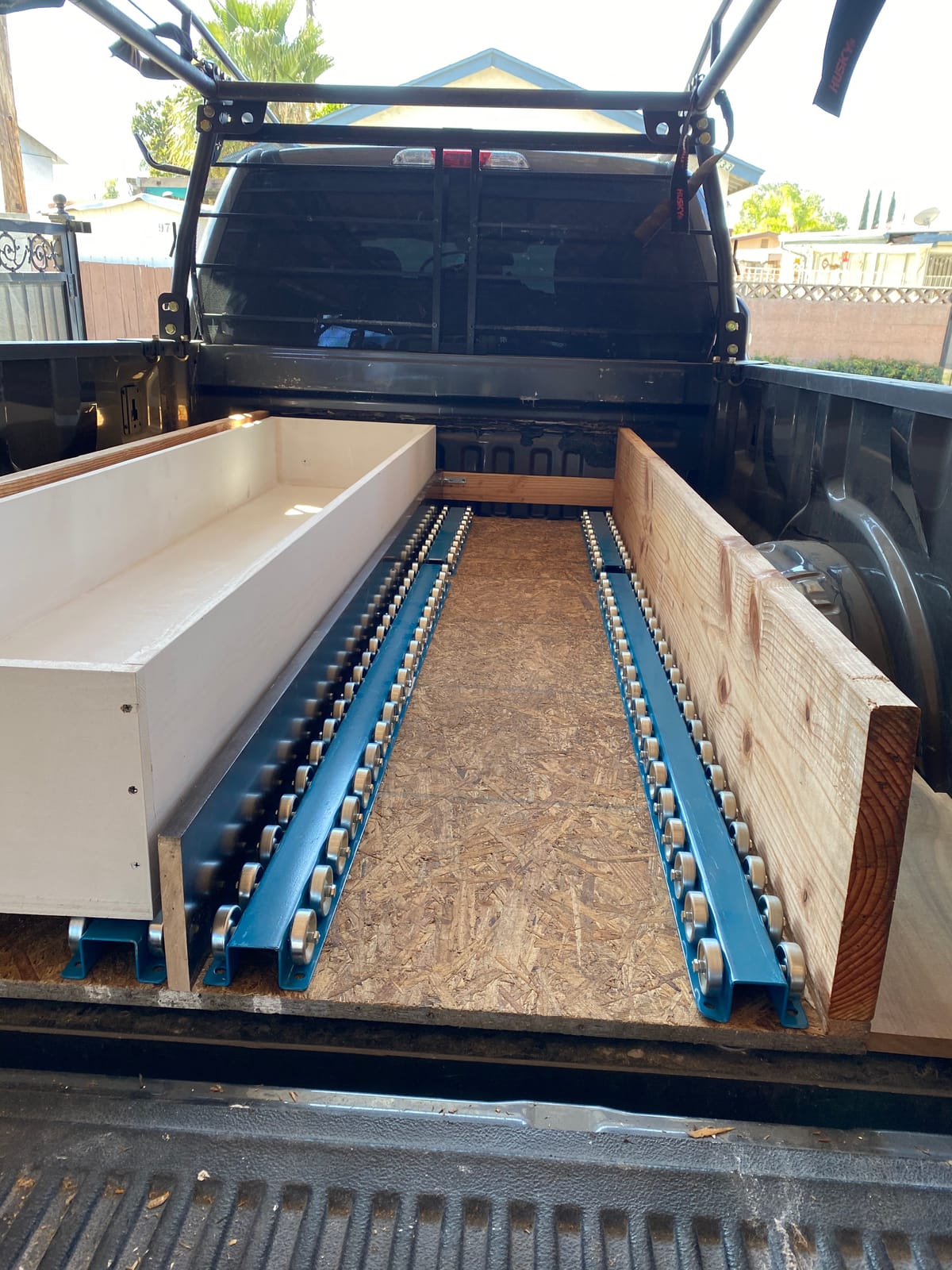 Ultimation Heavy Duty Conveyor Rails - 5' Flow Rail with Steel Skate Wheels for Gravity Conveyors, Storage, and Material Handling - T1 Flow Rack System, 260 lbs/ft Capacity customer photo 2