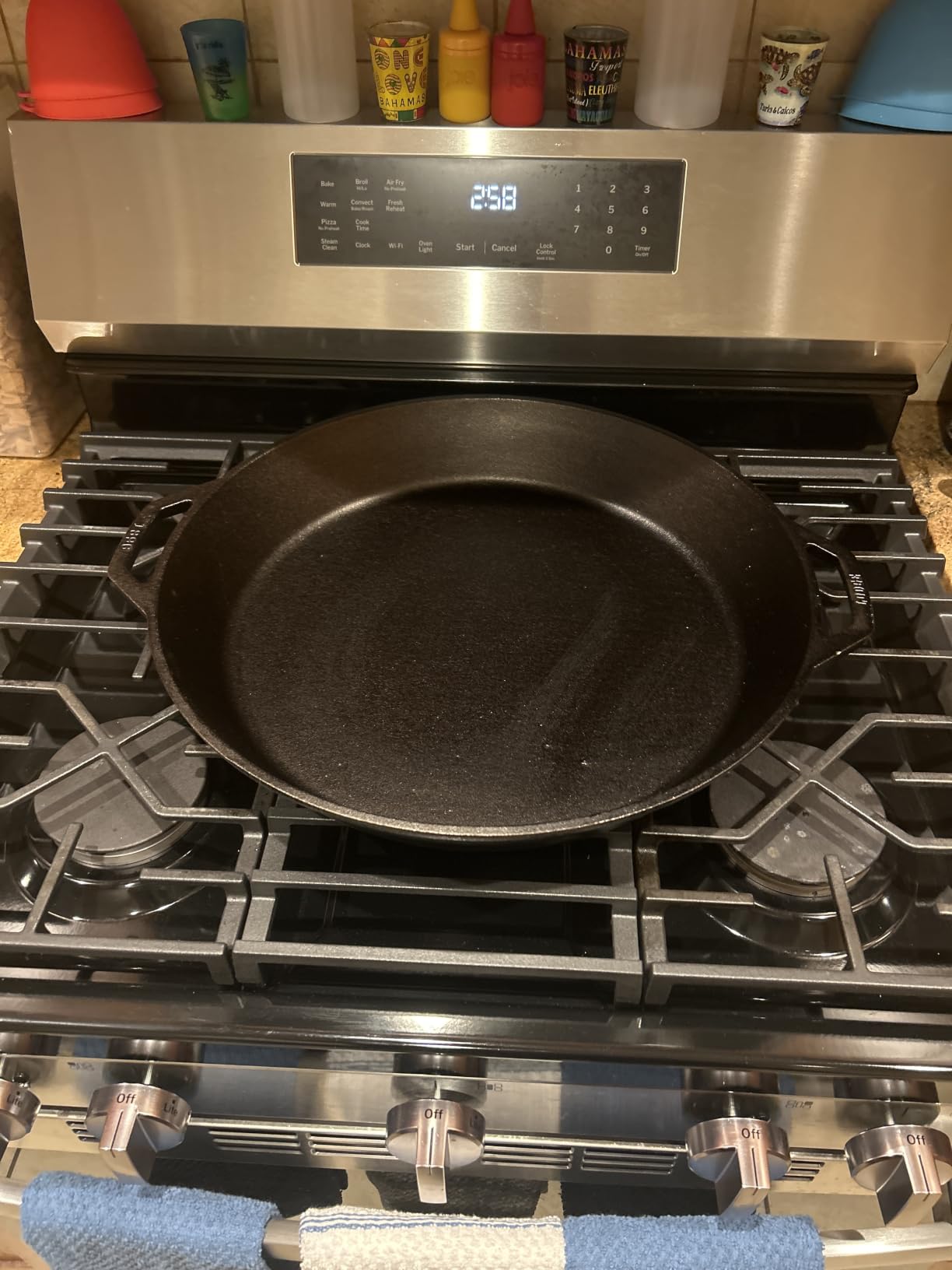 Lodge Pre-Seasoned Cast Iron Dual Handle Pan, PFAS-Free, 8 Inches customer photo 1