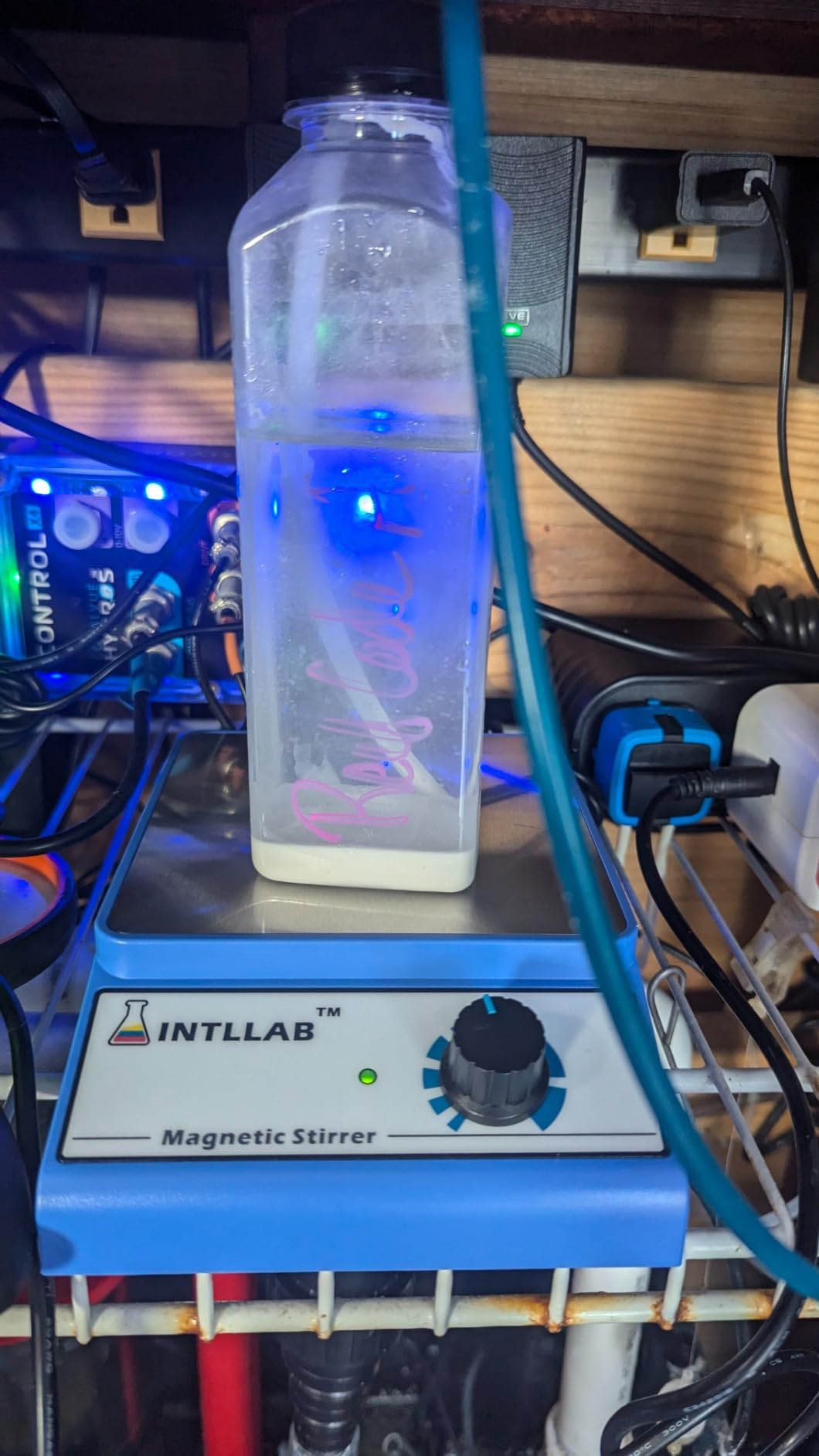 INTLLAB Magnetic Stirrer Stainless Steel Magnetic Mixer with stir bar (No Heating) Max Stirring Capacity: 3000ml customer photo 2